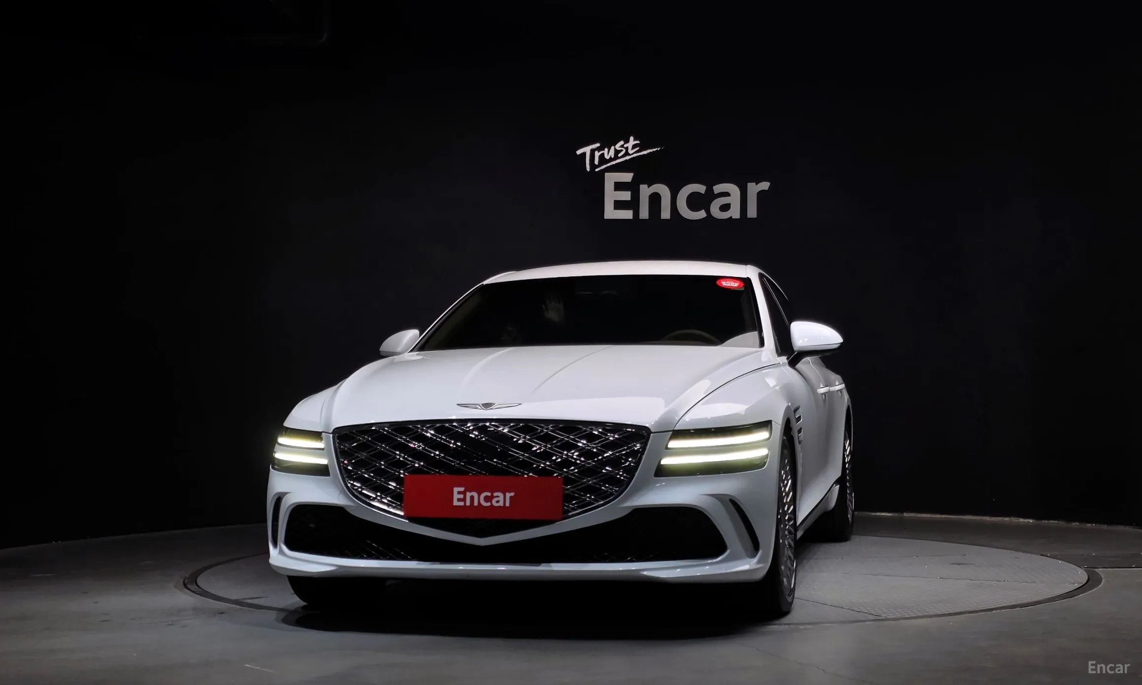 Genesis G80 (RG3) превью 3