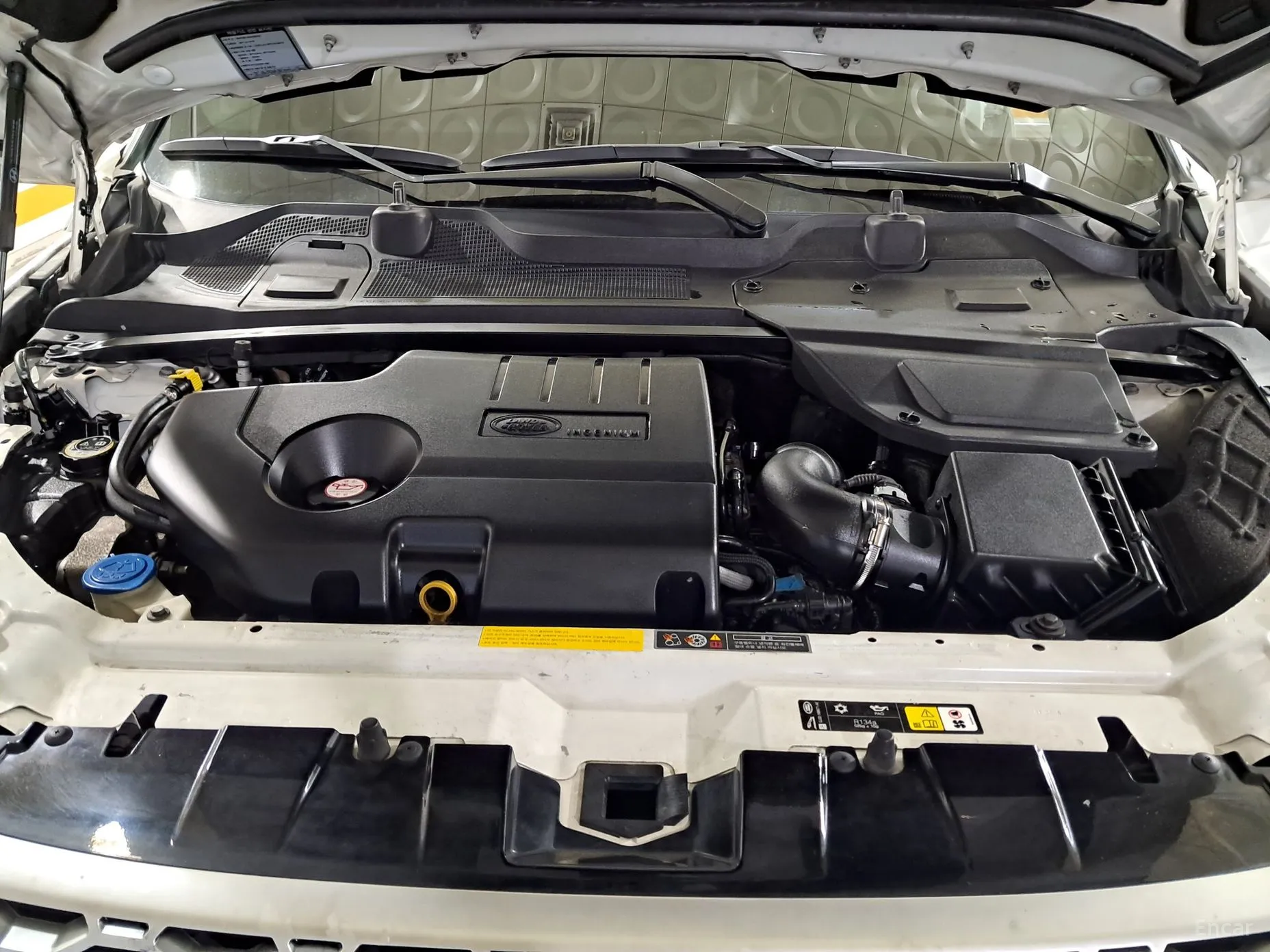Land Rover Discovery Sports превью 19