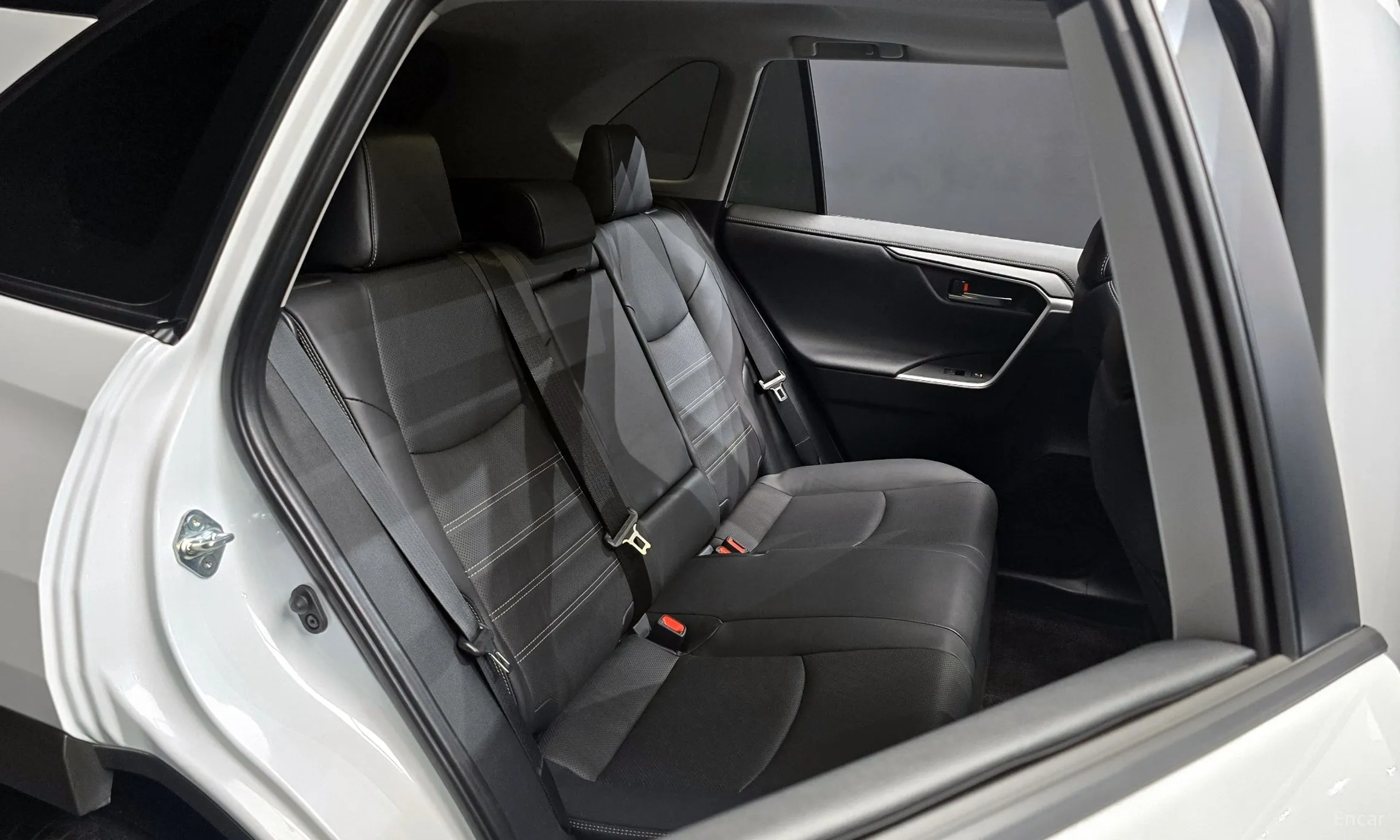 Toyota RAV4 5th Generation превью 13