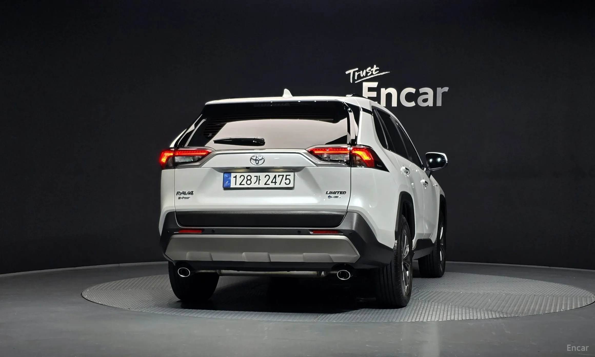 Toyota RAV4 5th Generation превью 4
