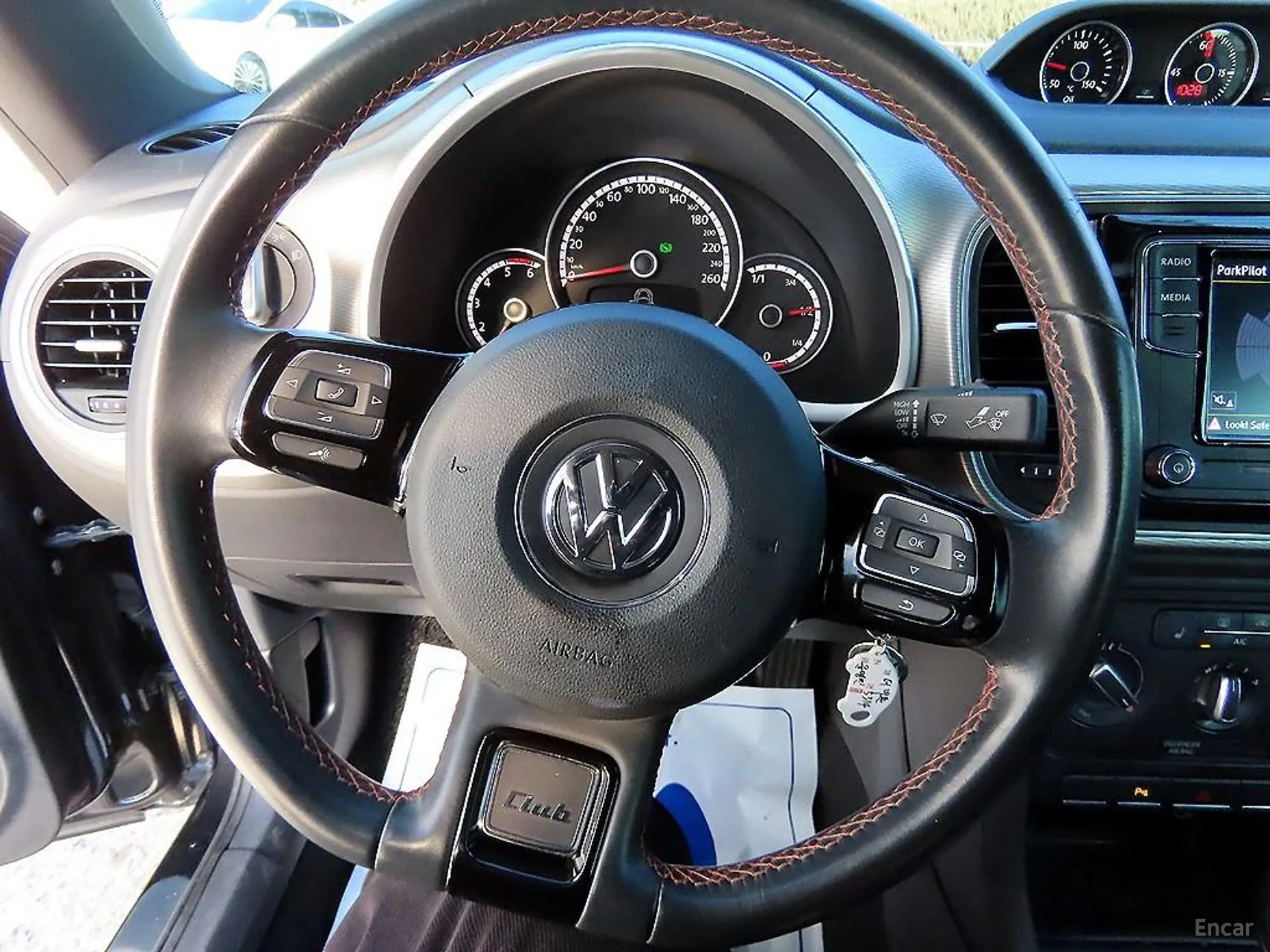 Volkswagen The Beetle превью 8