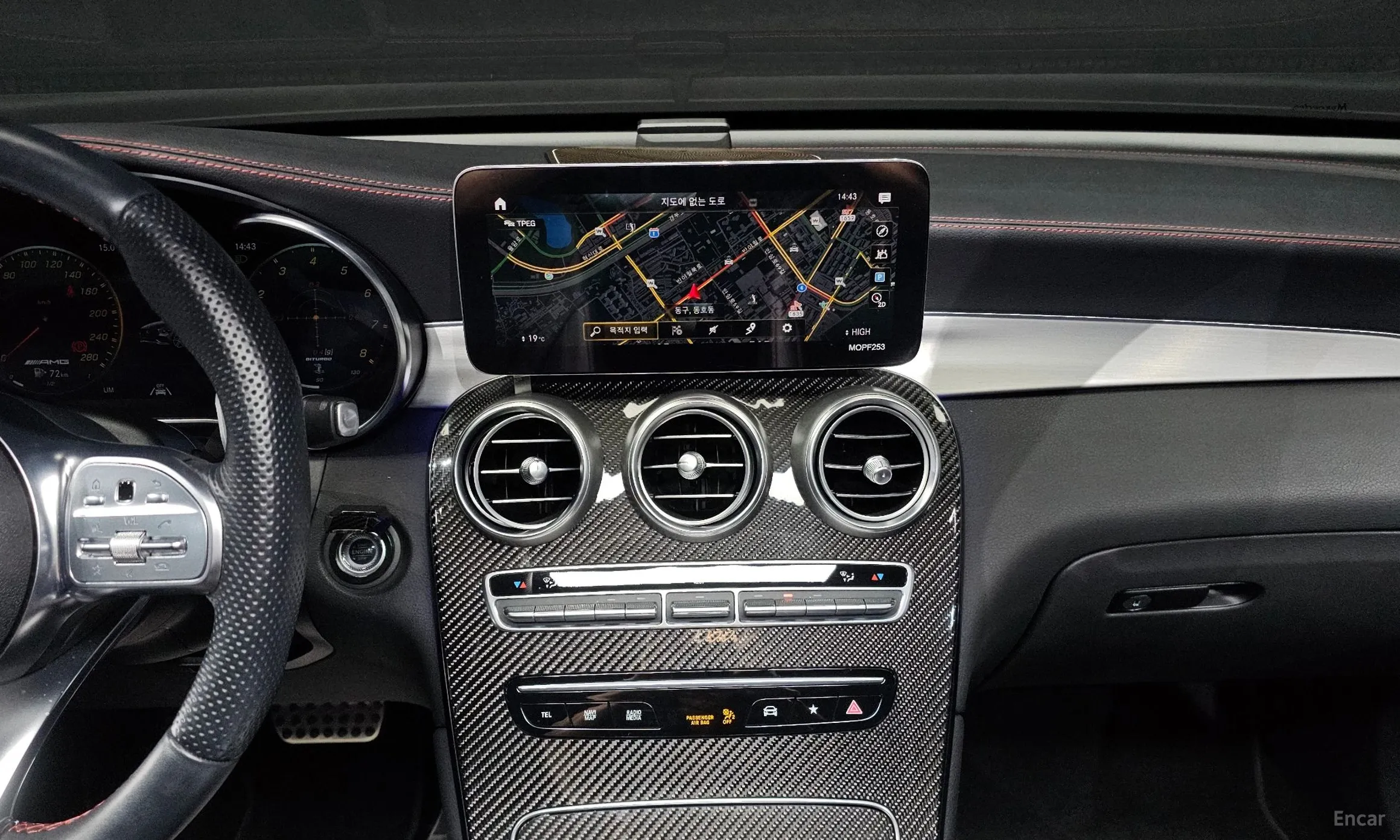 Mercedes Benz GLC-Class X253 превью 15