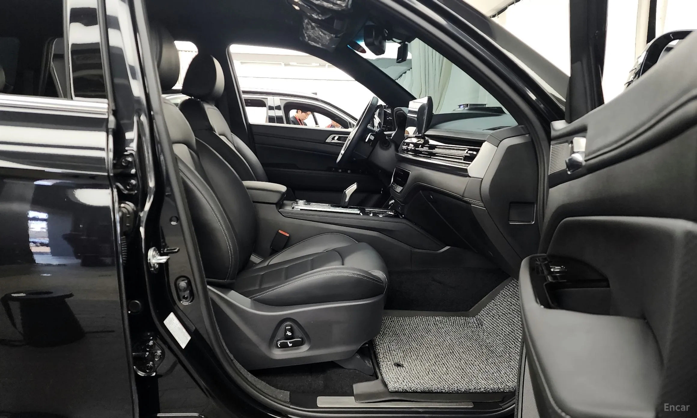KG Mobility (SsangYong) Rexton New Arena превью 11