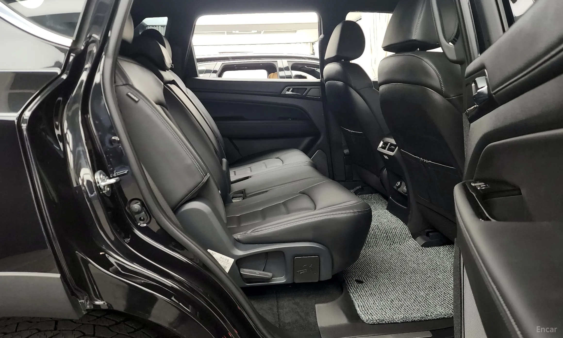 KG Mobility (SsangYong) Rexton New Arena превью 12