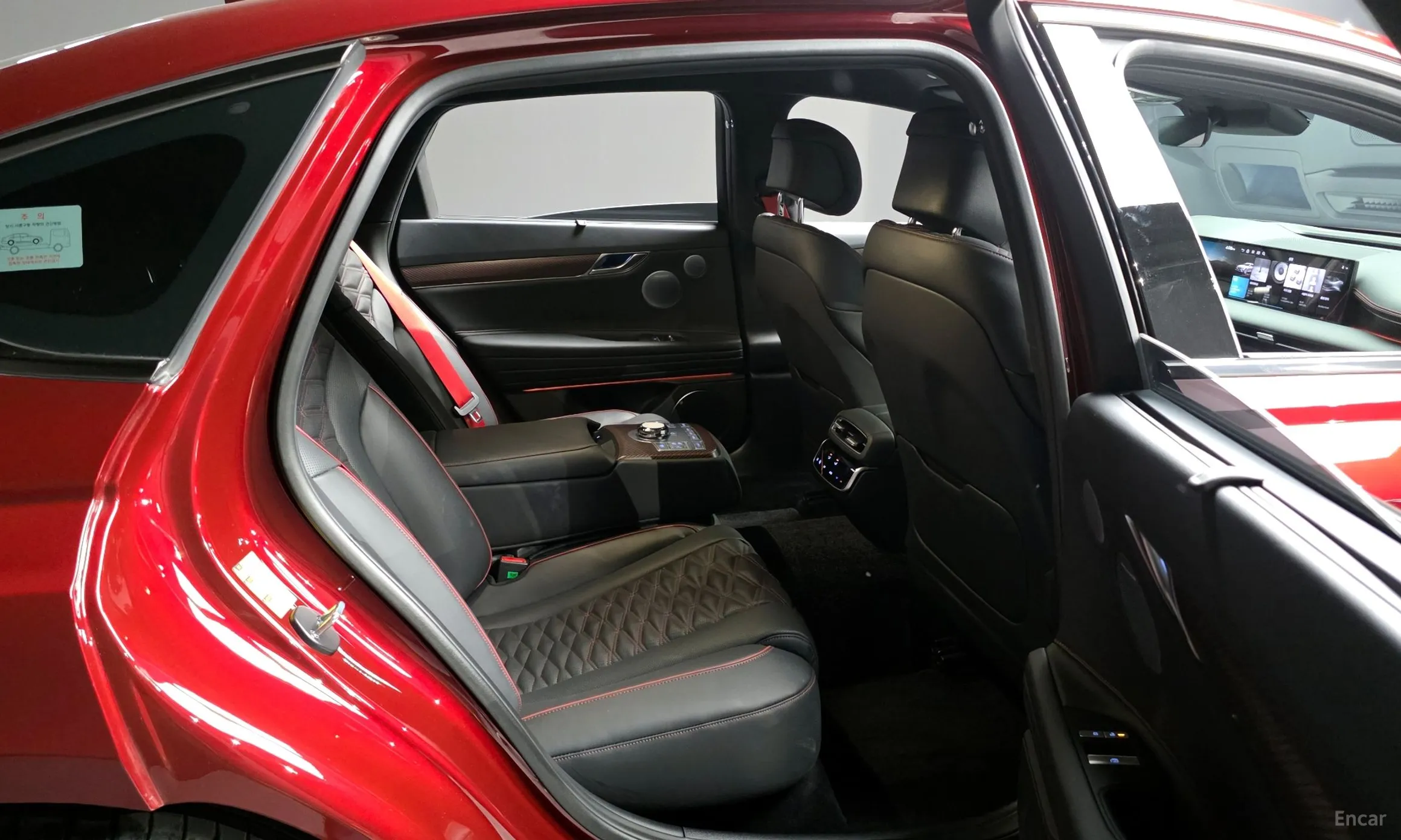 Genesis G80 (RG3) превью 12