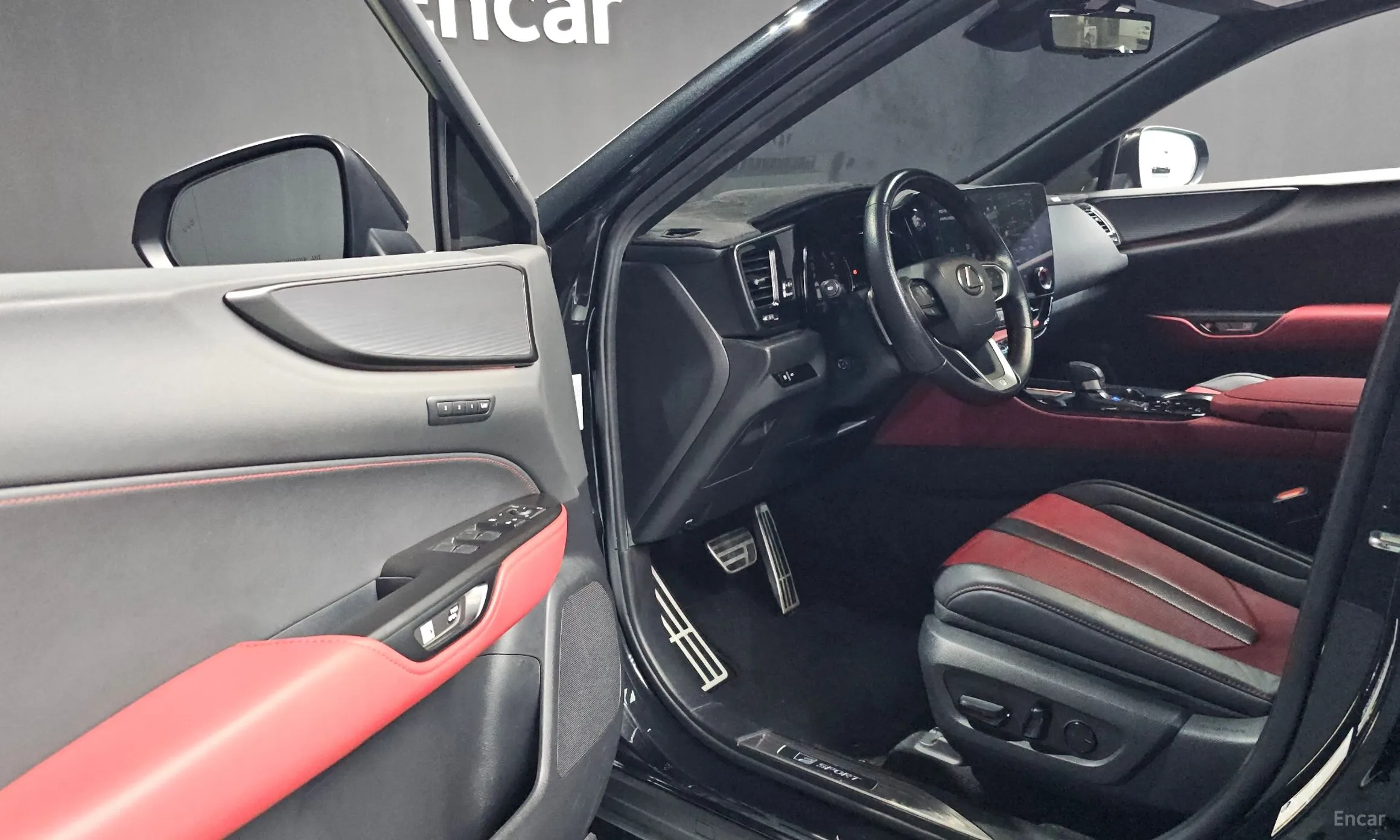 Lexus NX450h + 2nd Gen превью 10