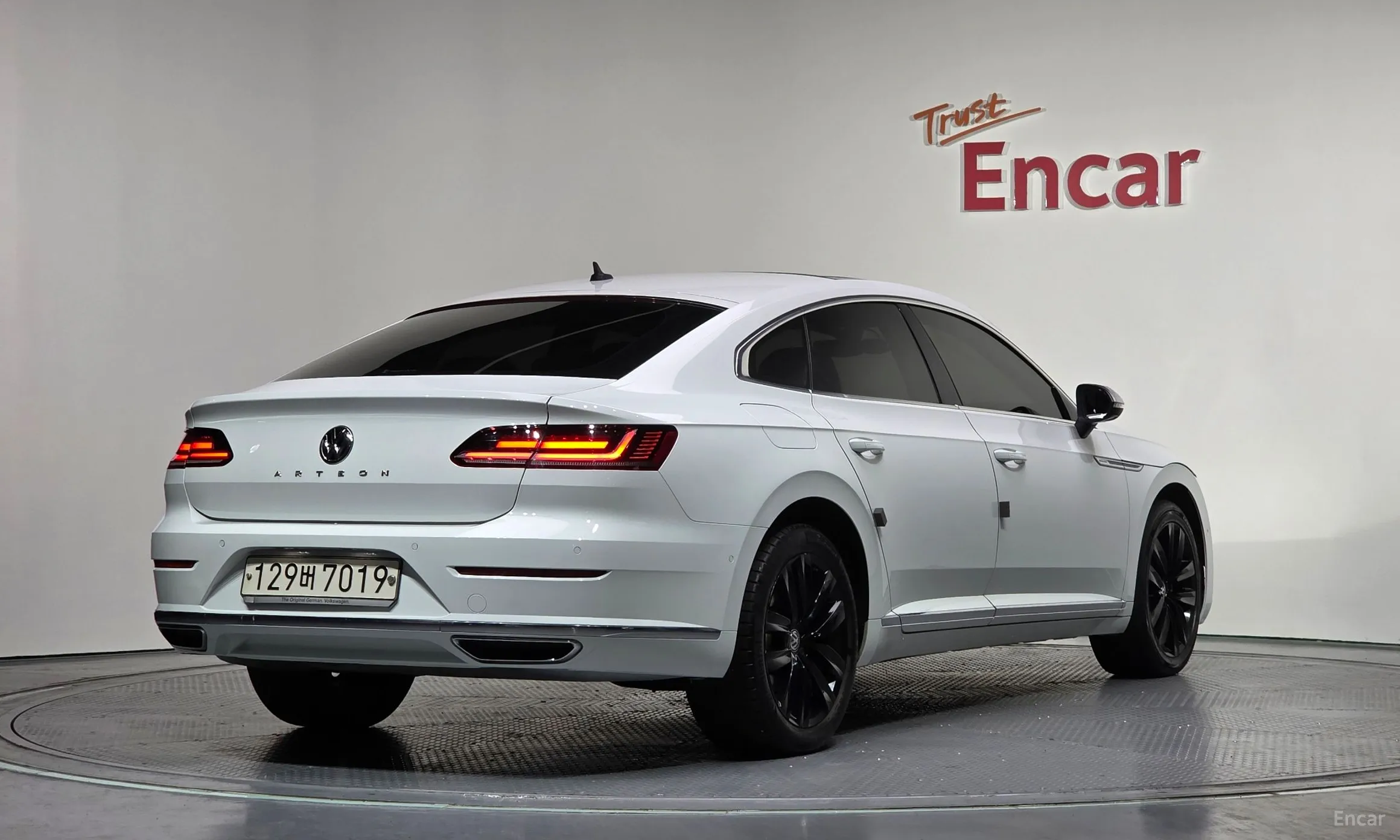 Volkswagen Ateon превью 2