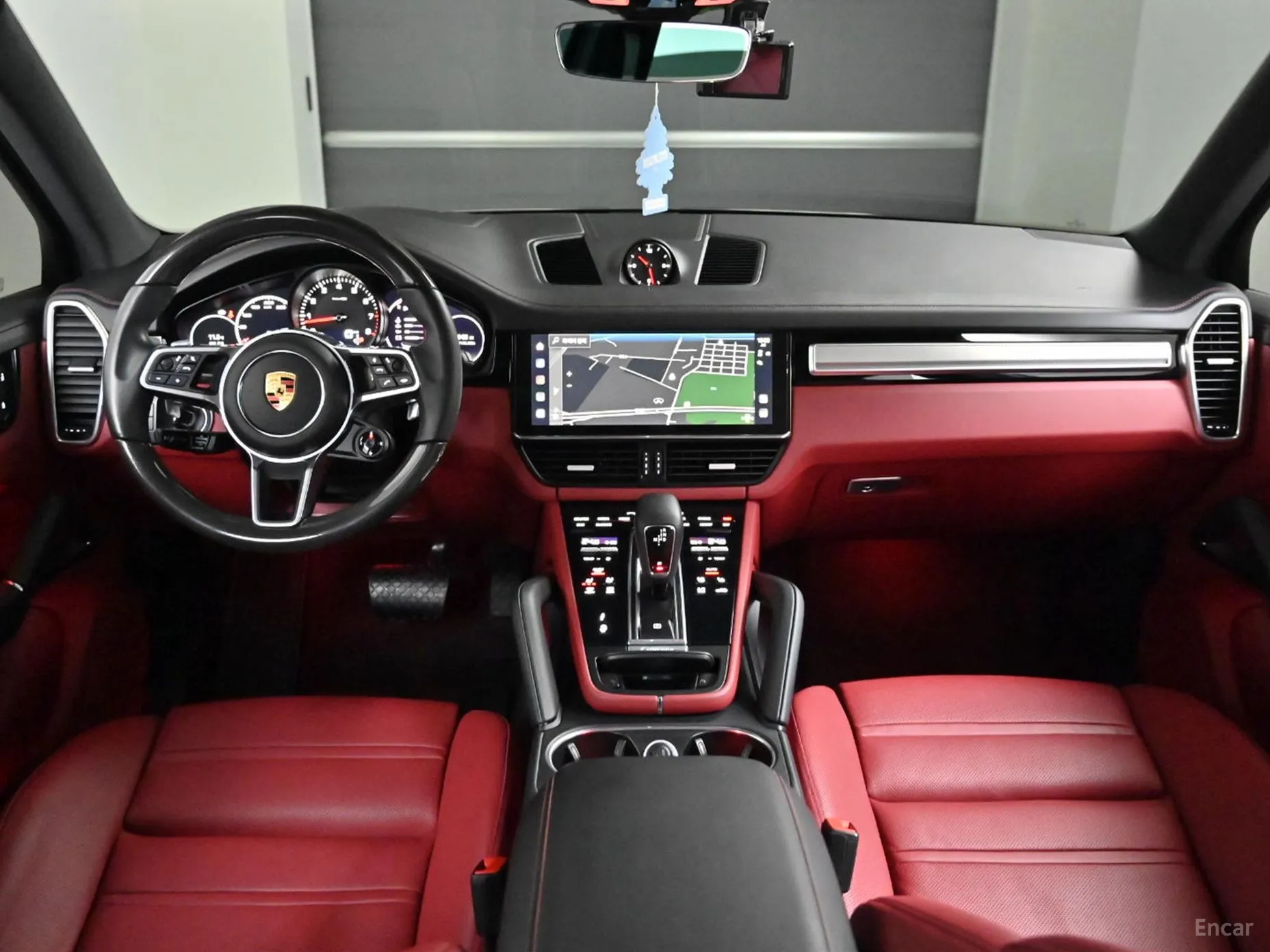 Porsche Cayenne (PO536) превью 7