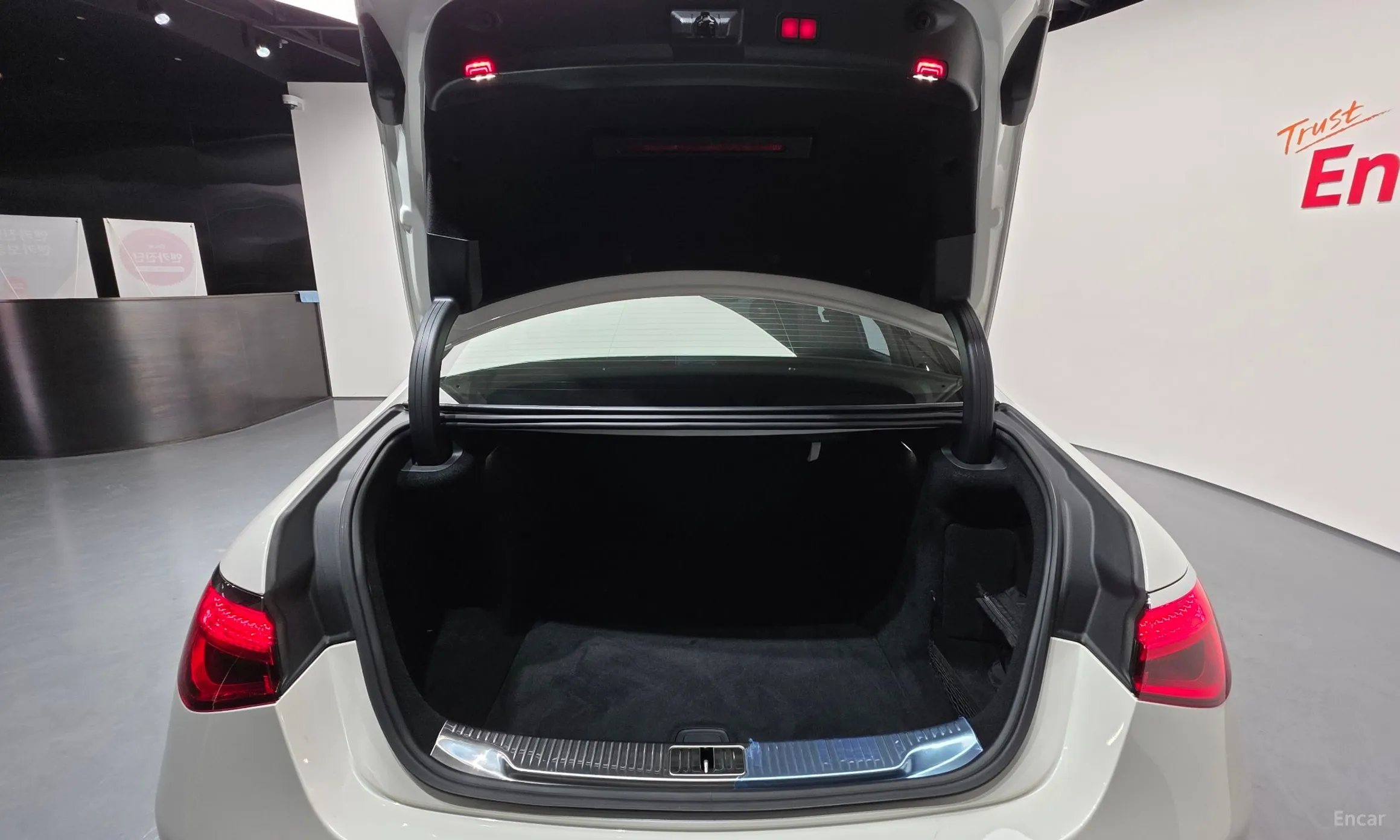 Mercedes Benz S-Class W223 превью 20