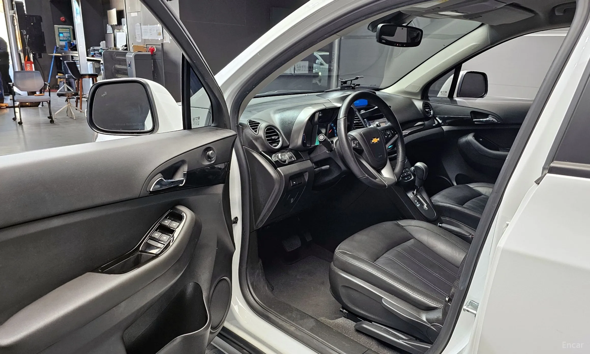 Chevrolet (GM Daewoo) Orlando превью 11
