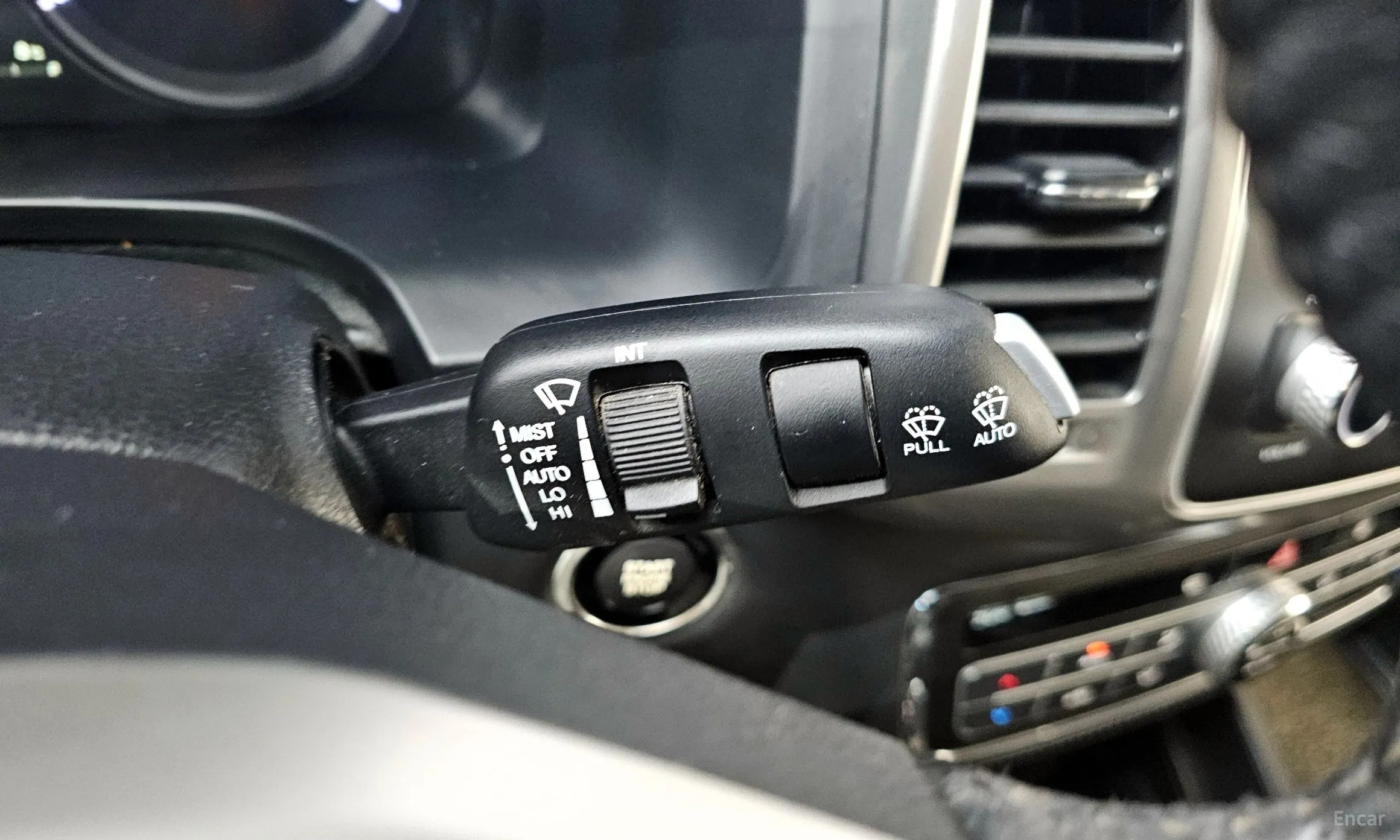 KG Mobility (SsangYong) Rexton Sports превью 18