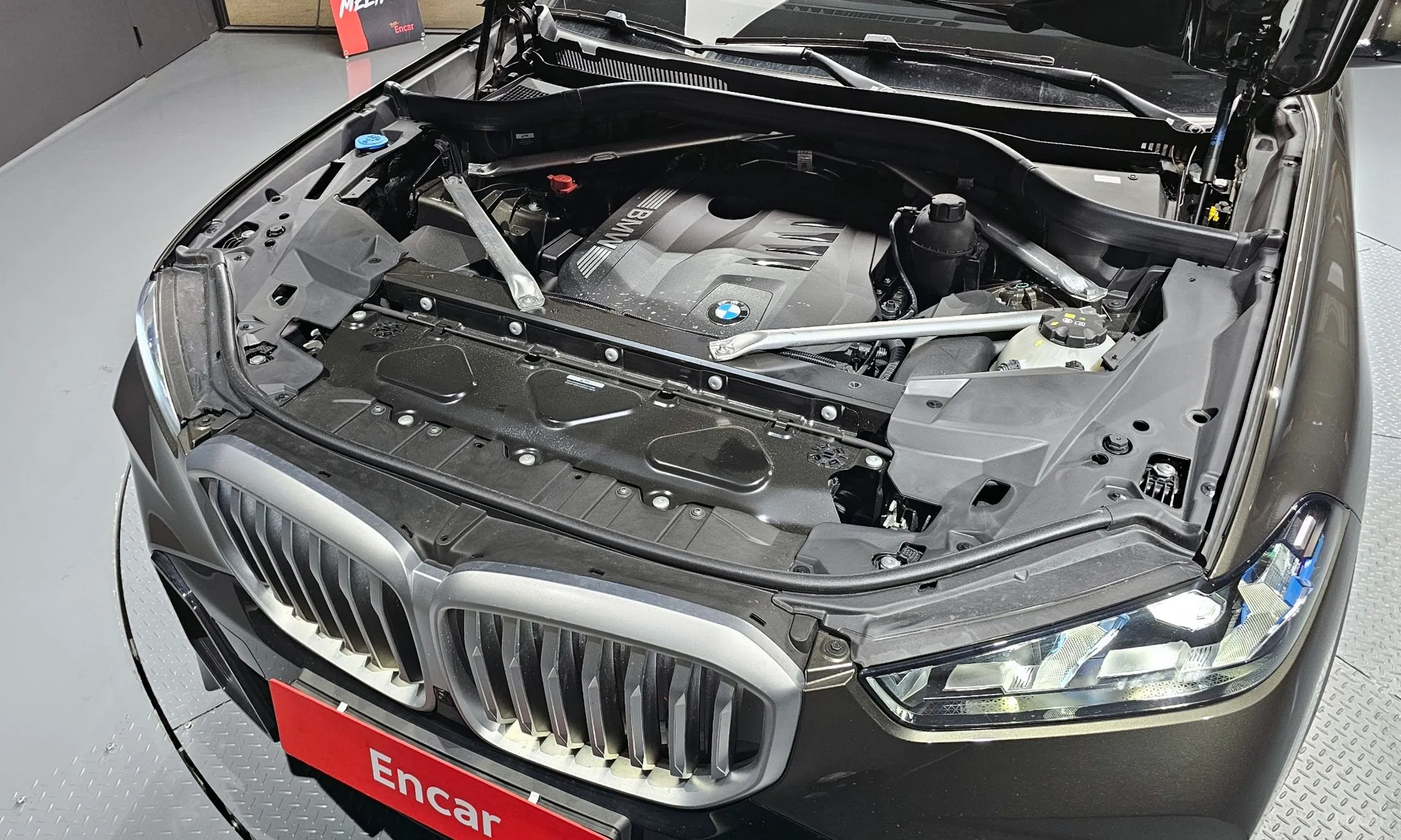 BMW X5 (G05) превью 6