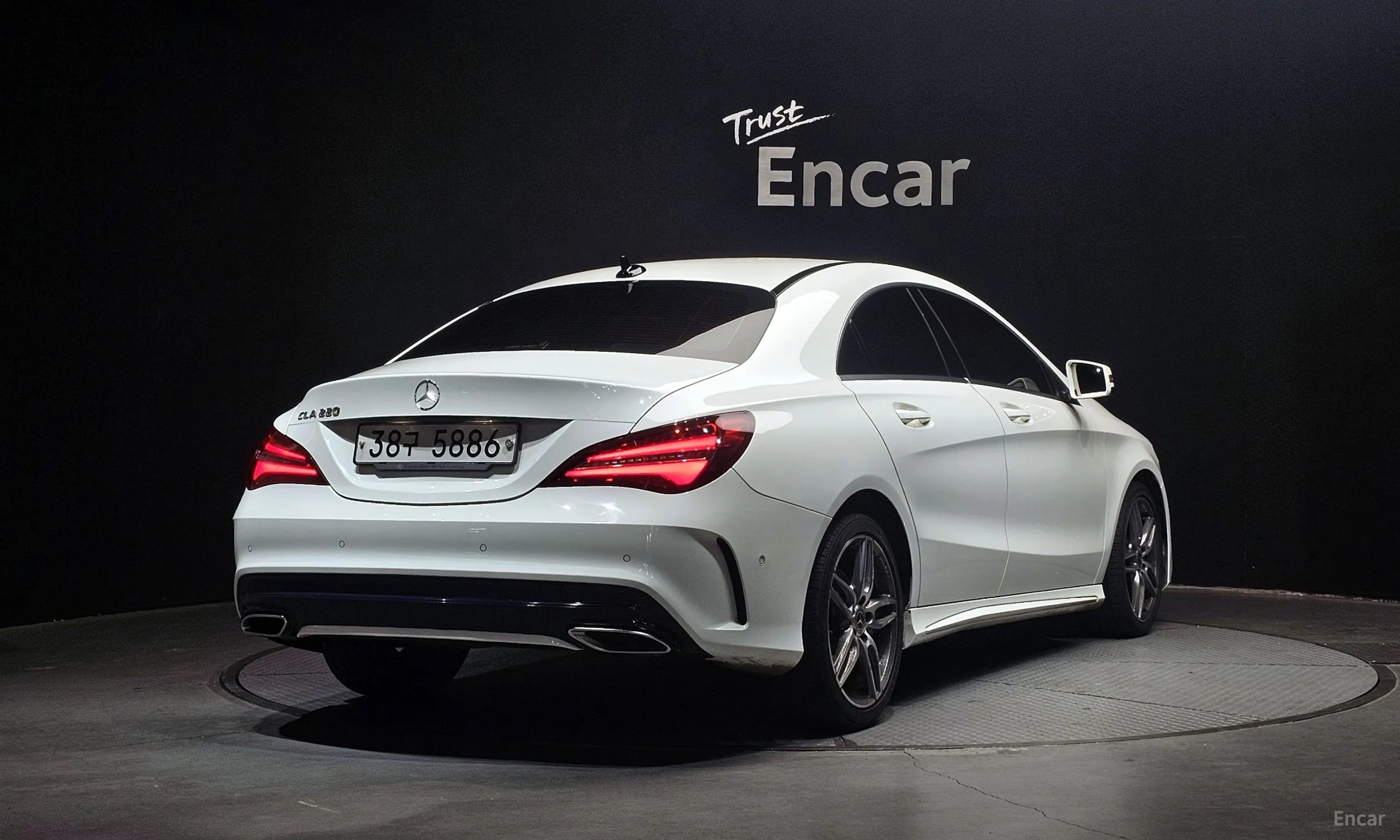 Mercedes Benz CLA-Class C117
