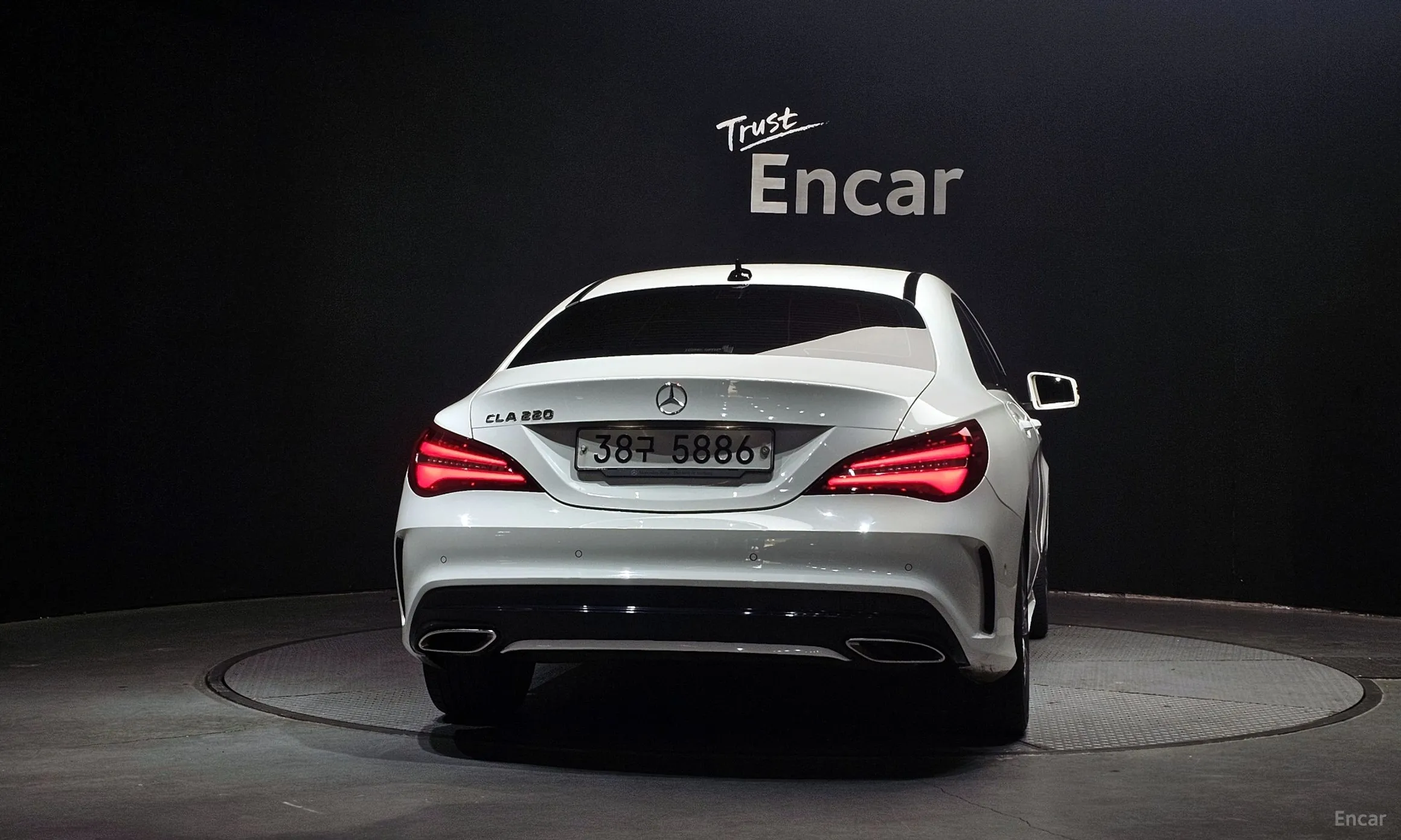 Mercedes Benz CLA-Class C117 превью 4
