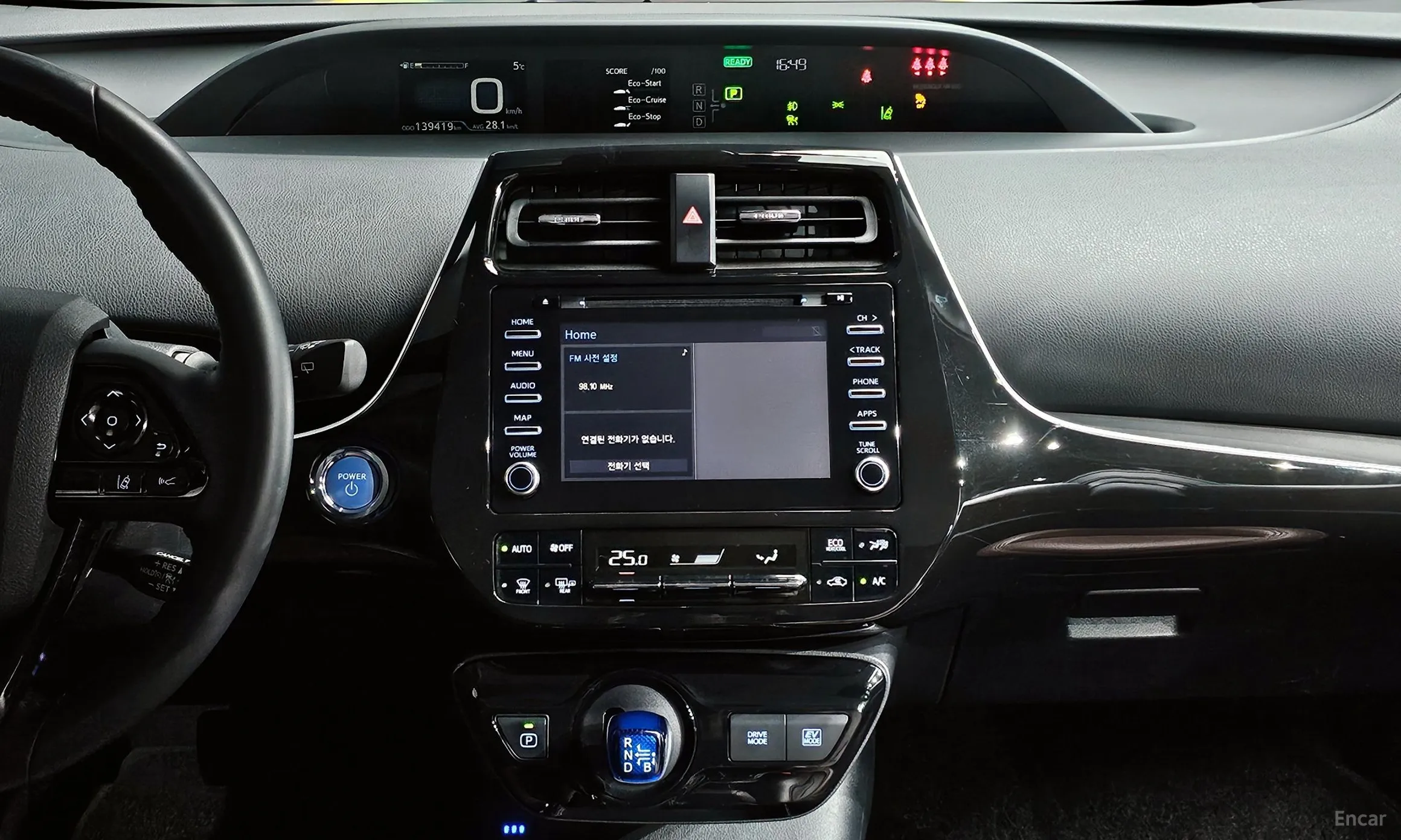 Toyota Prius 4th Generation превью 16