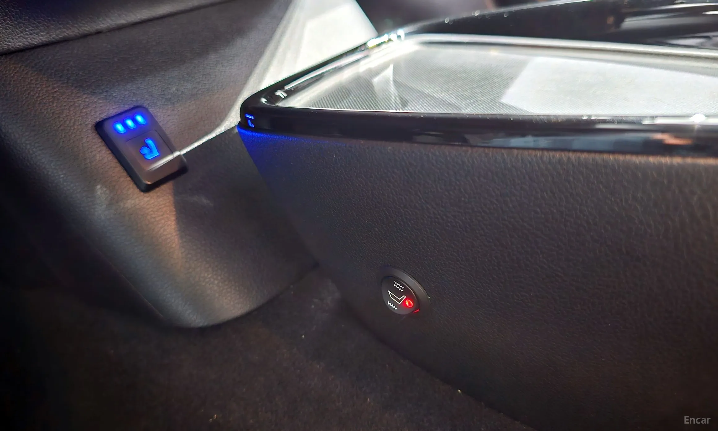 Toyota Prius 4th Generation превью 18