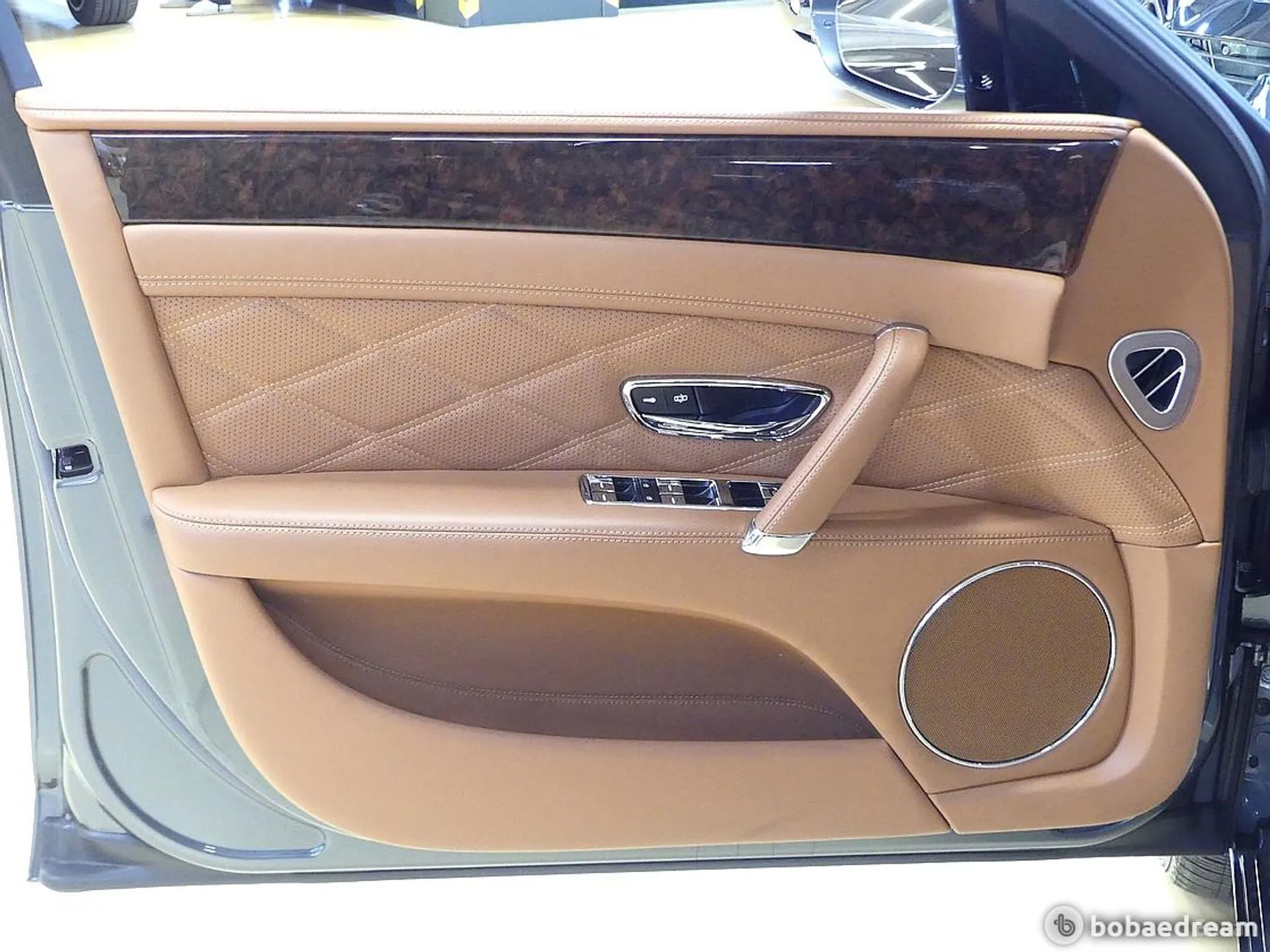 Bentley Flying Spur 2nd Generation превью 11