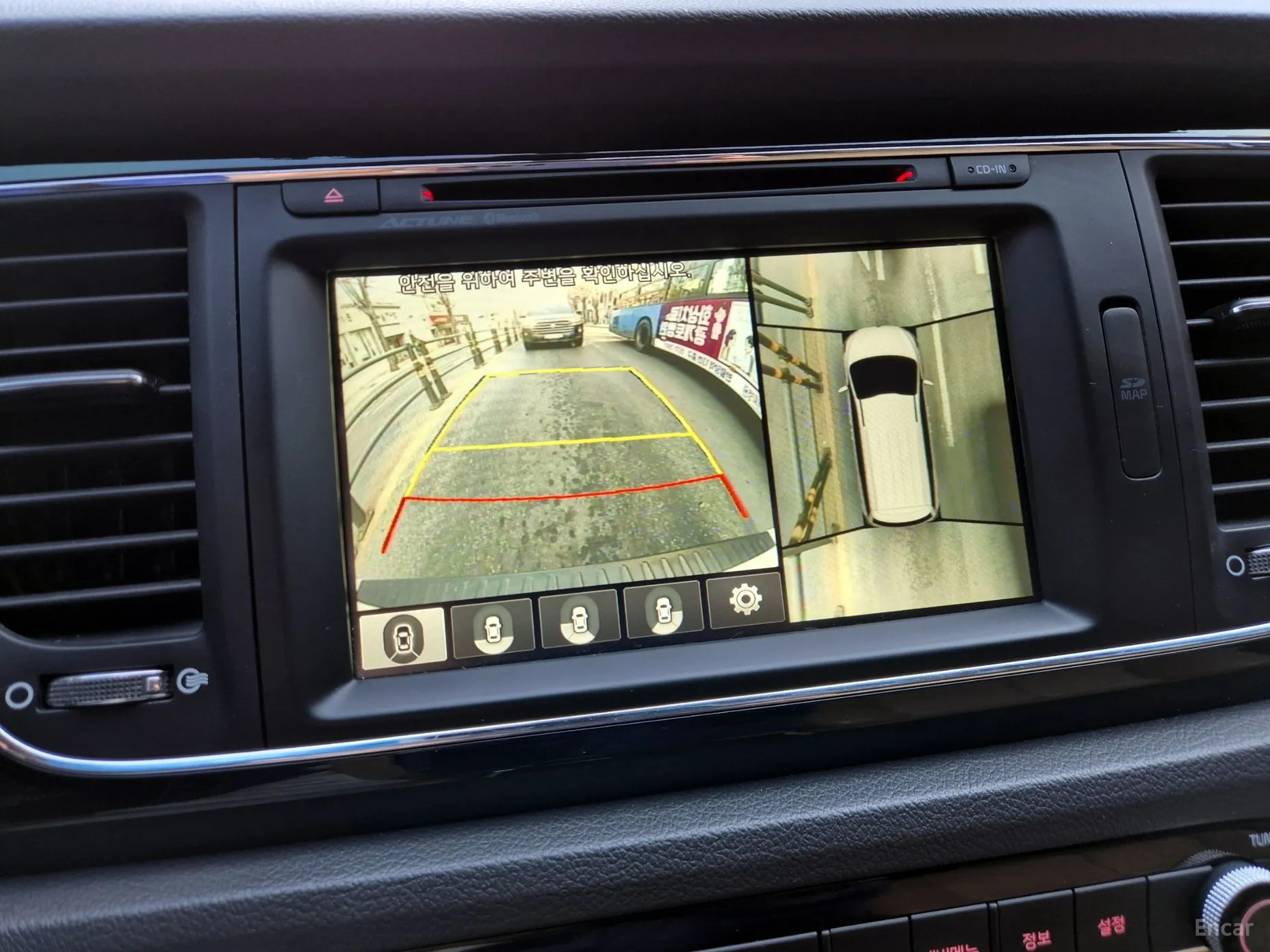 Kia Carnival превью 15