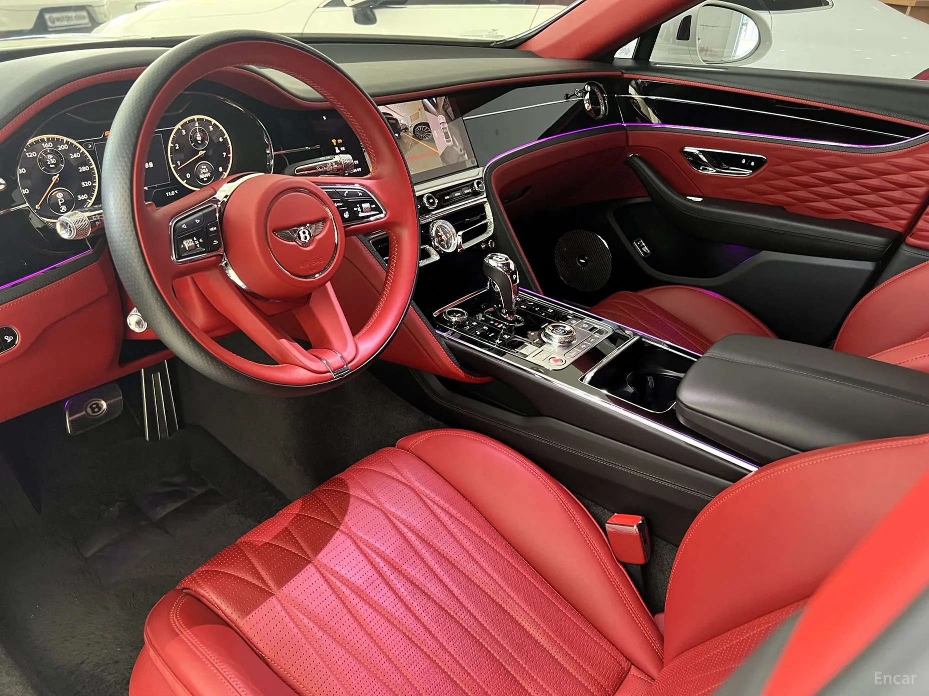 Bentley Flying Spur 3rd Generation превью 10