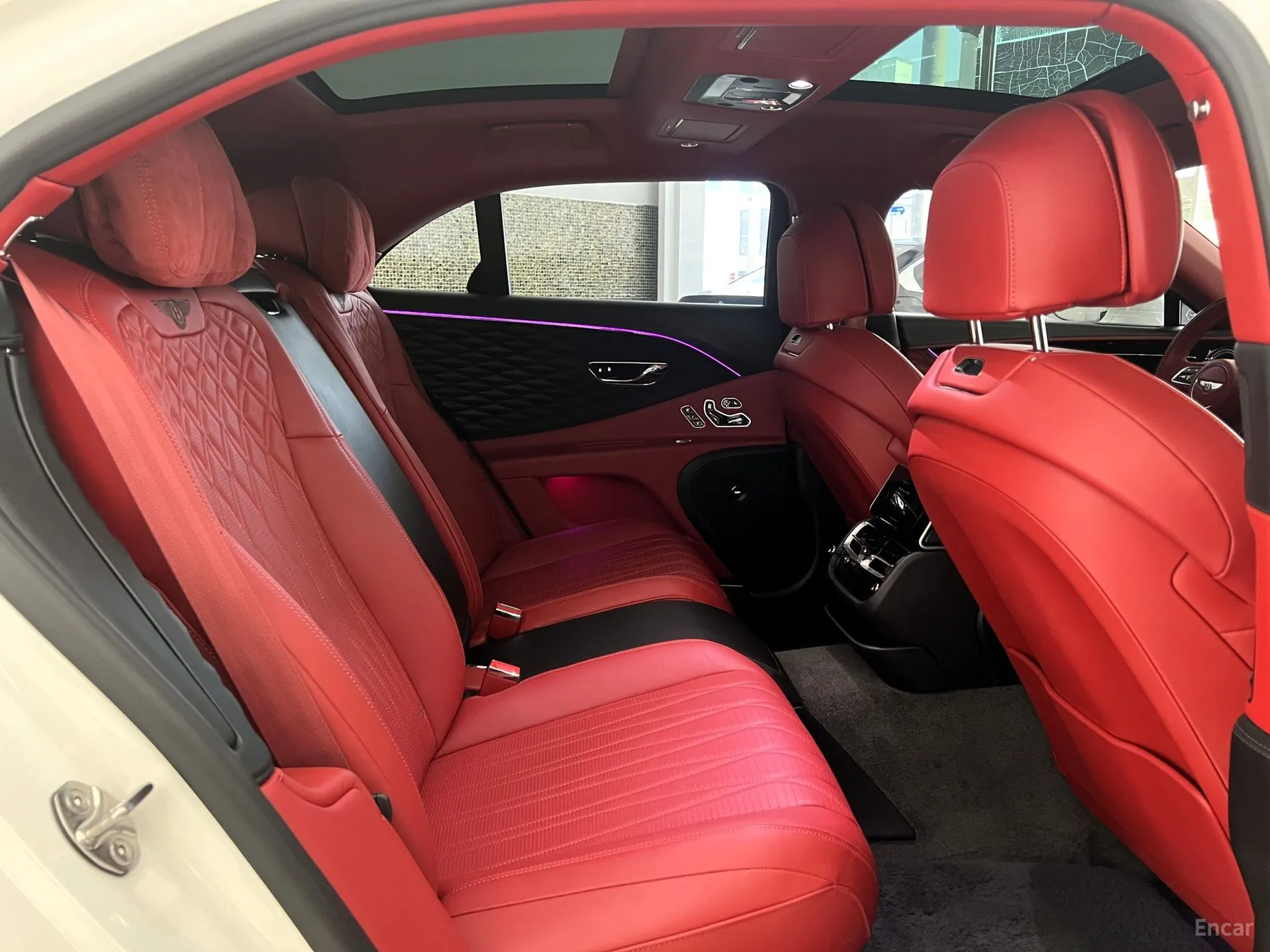 Bentley Flying Spur 3rd Generation превью 16