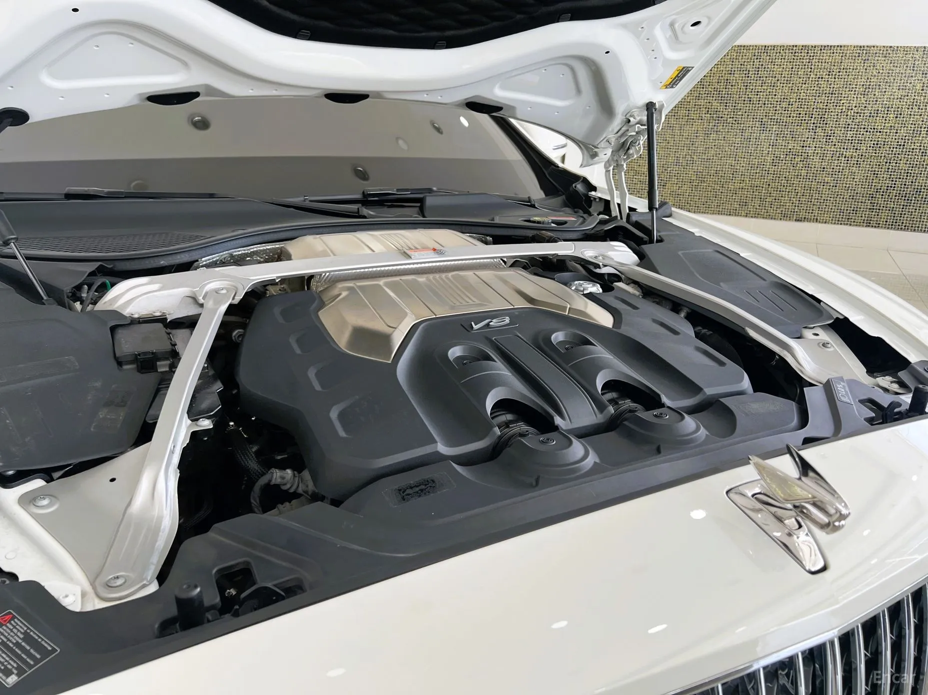 Bentley Flying Spur 3rd Generation превью 6