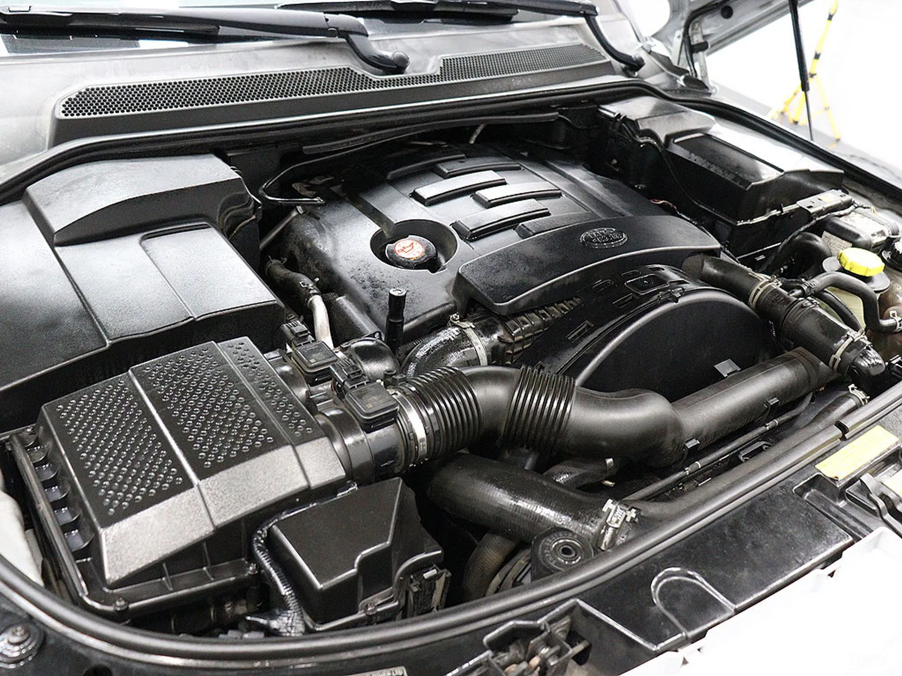 Land Rover Discovery 4 превью 20