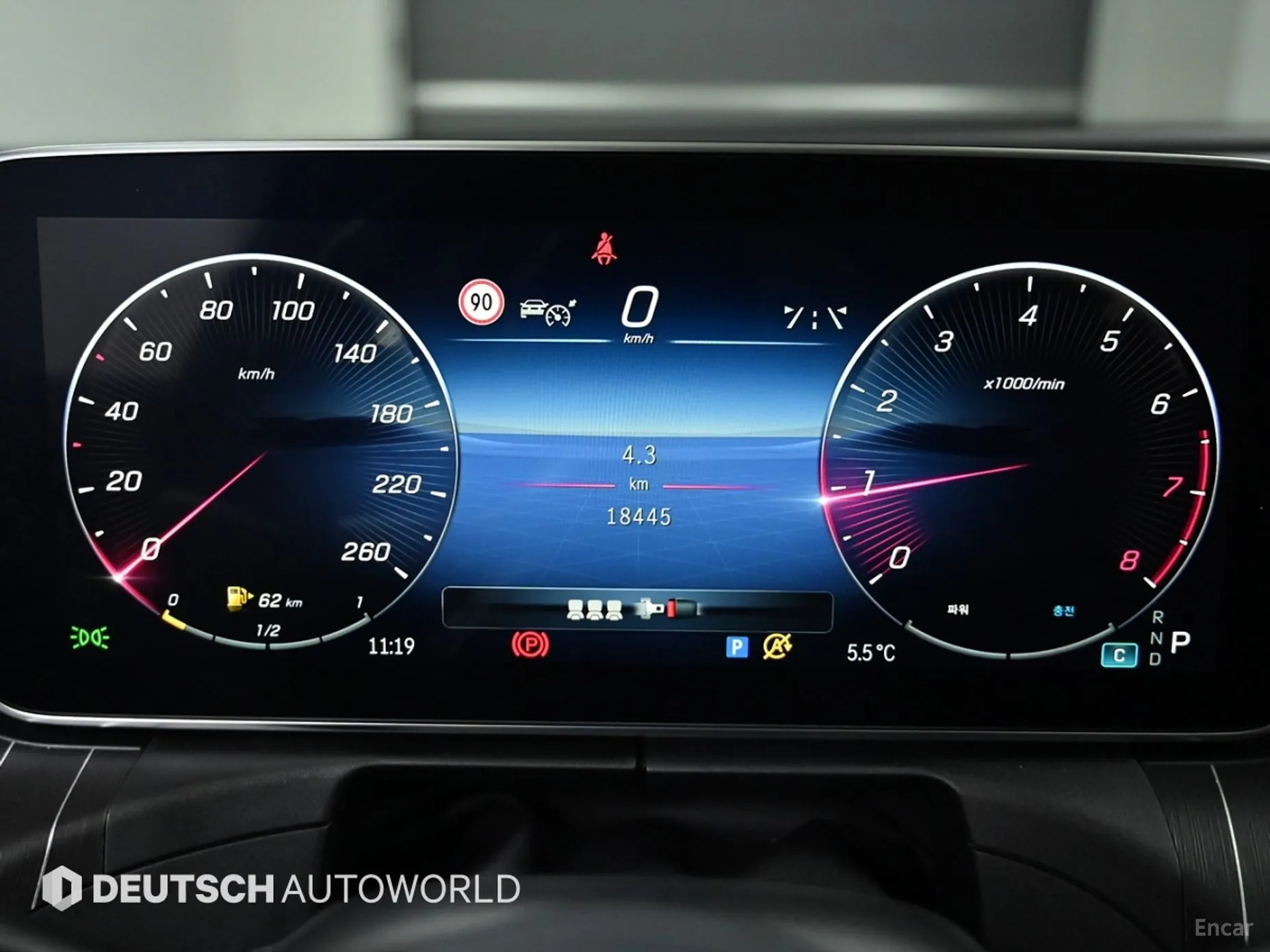 Mercedes Benz C-Class W206 превью 8