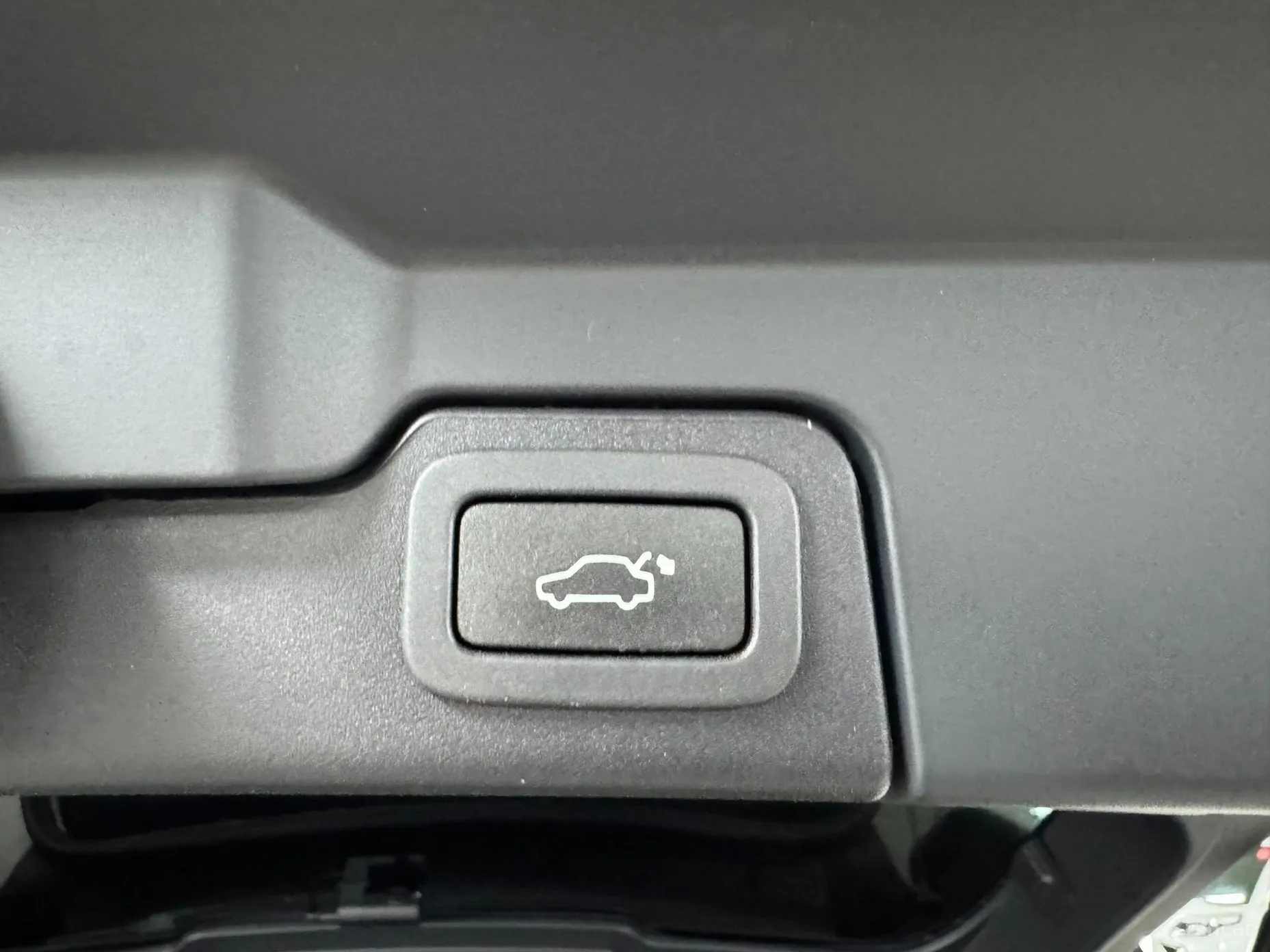Land Rover Range Rover Evoque превью 19