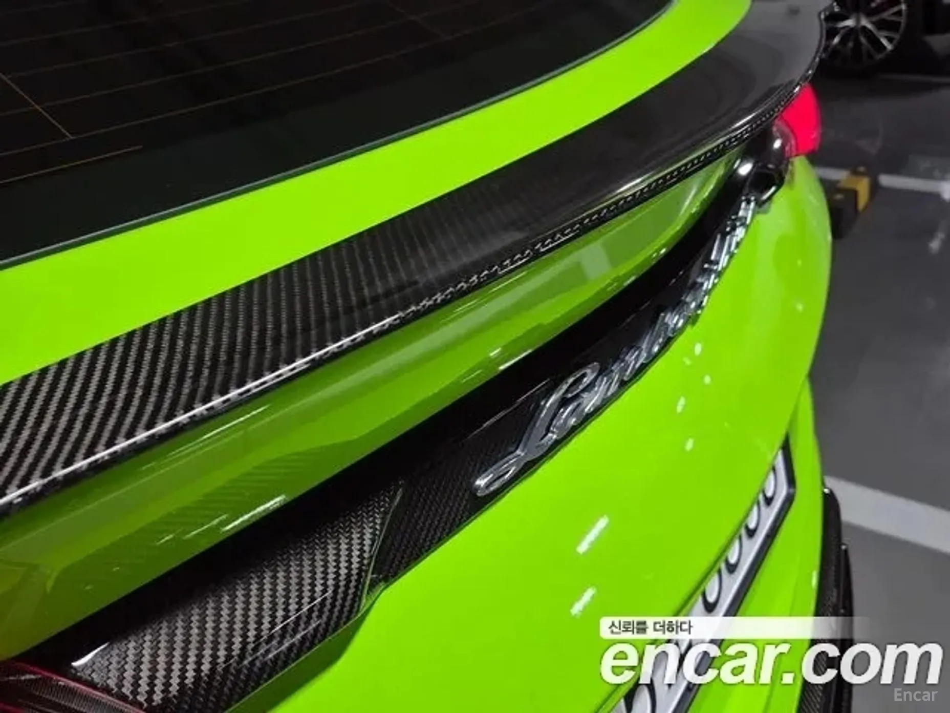 Lamborghini Urus превью 11