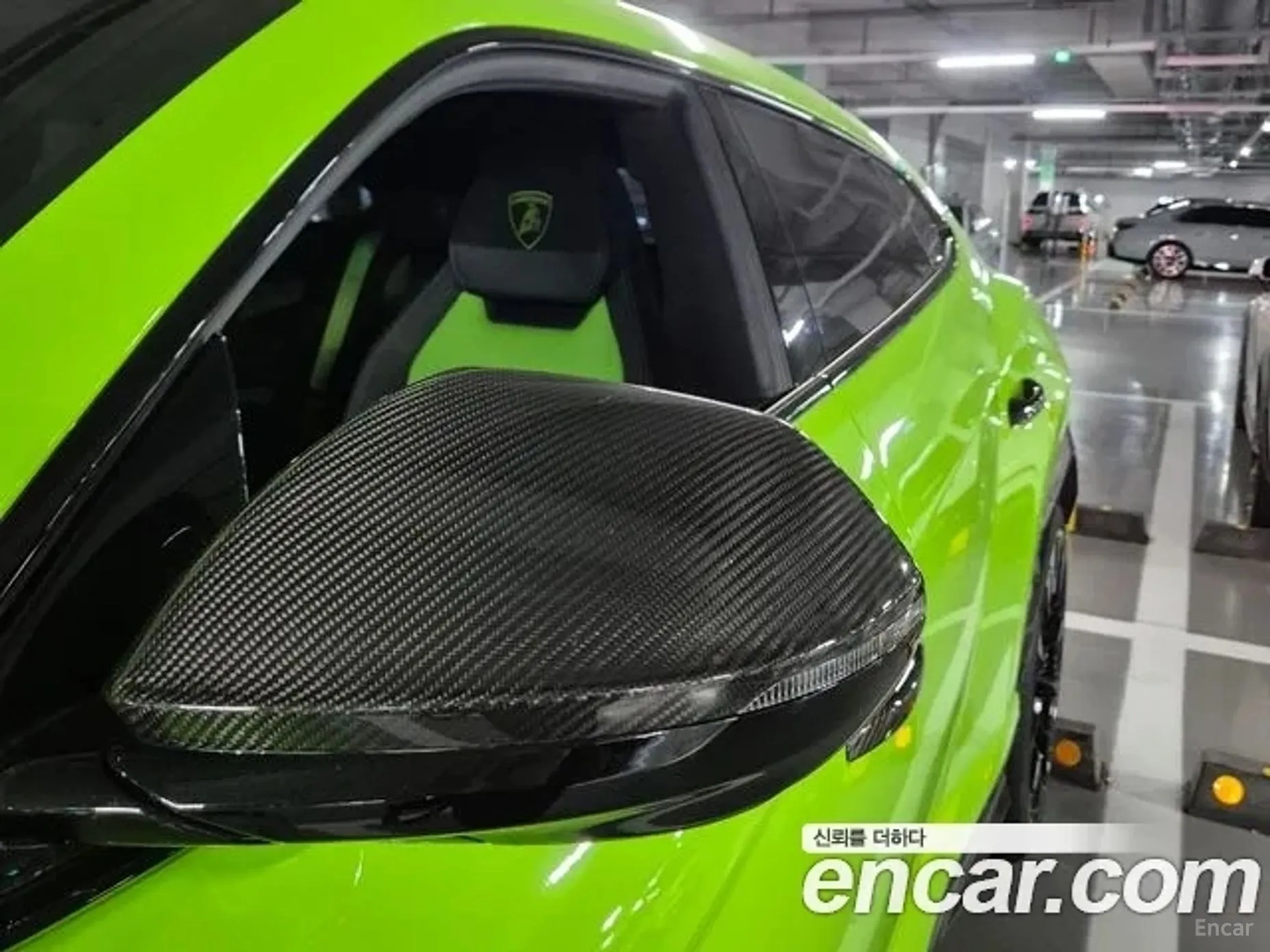 Lamborghini Urus превью 7