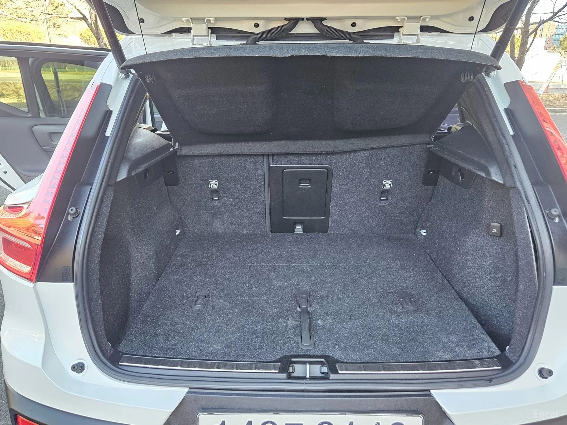 Volvo XC40 превью 14