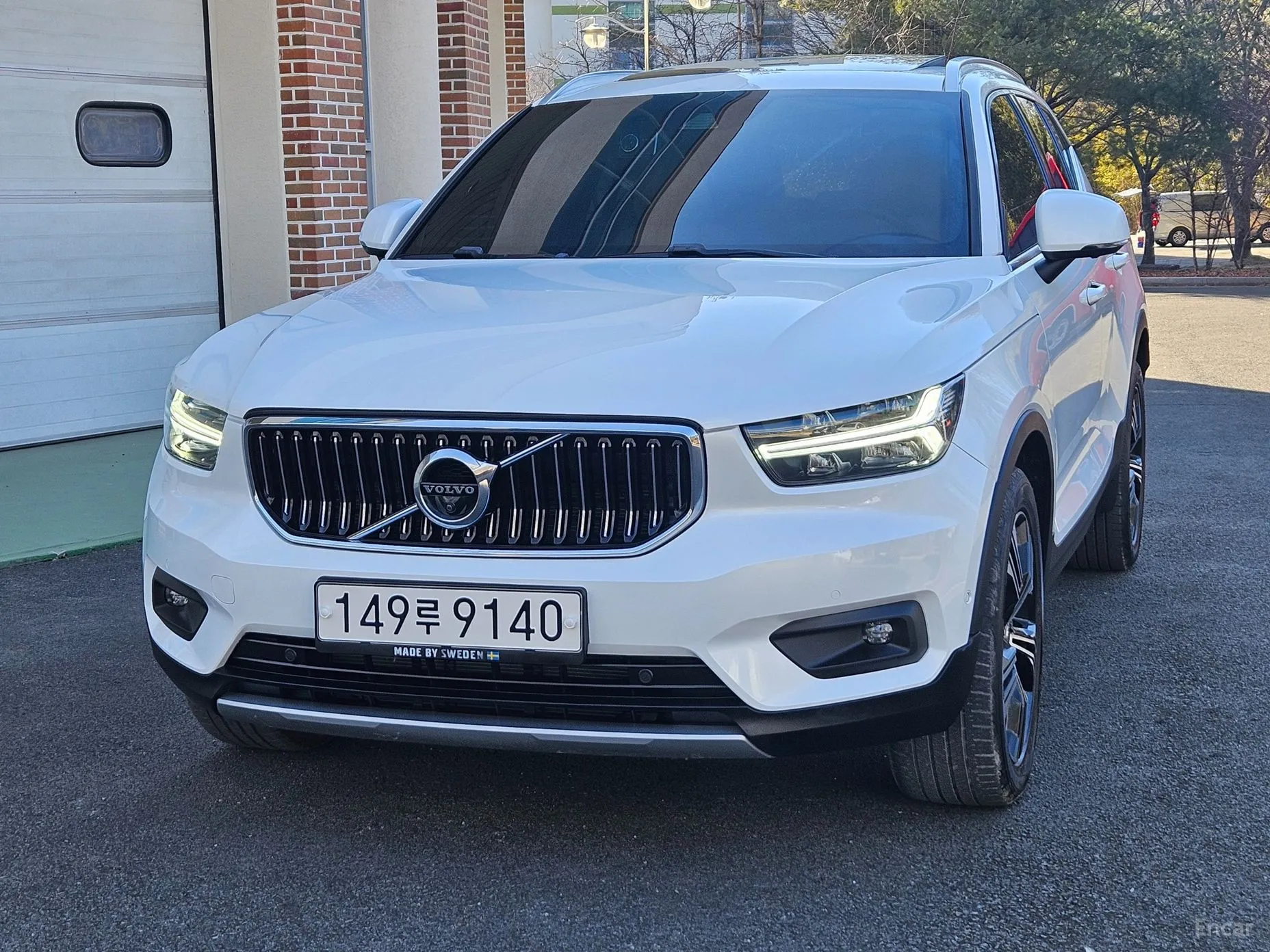 Volvo XC40 превью 3