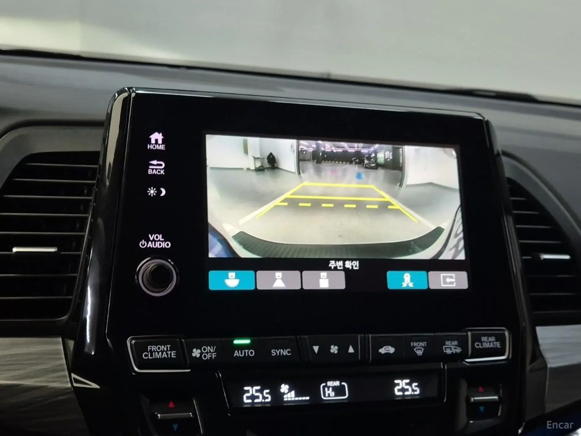 Honda Odyssey превью 15