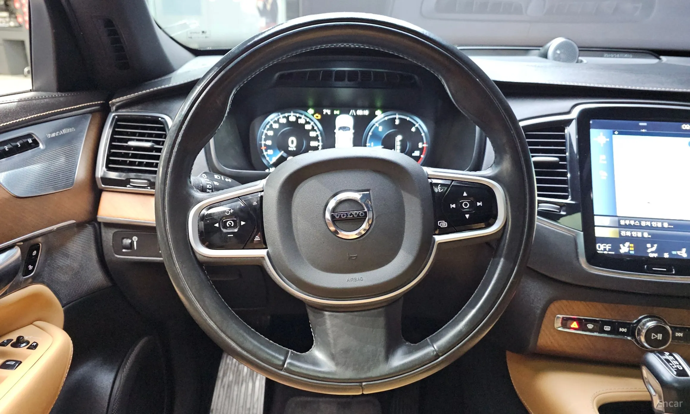 Volvo XC90 Gen 2 превью 14