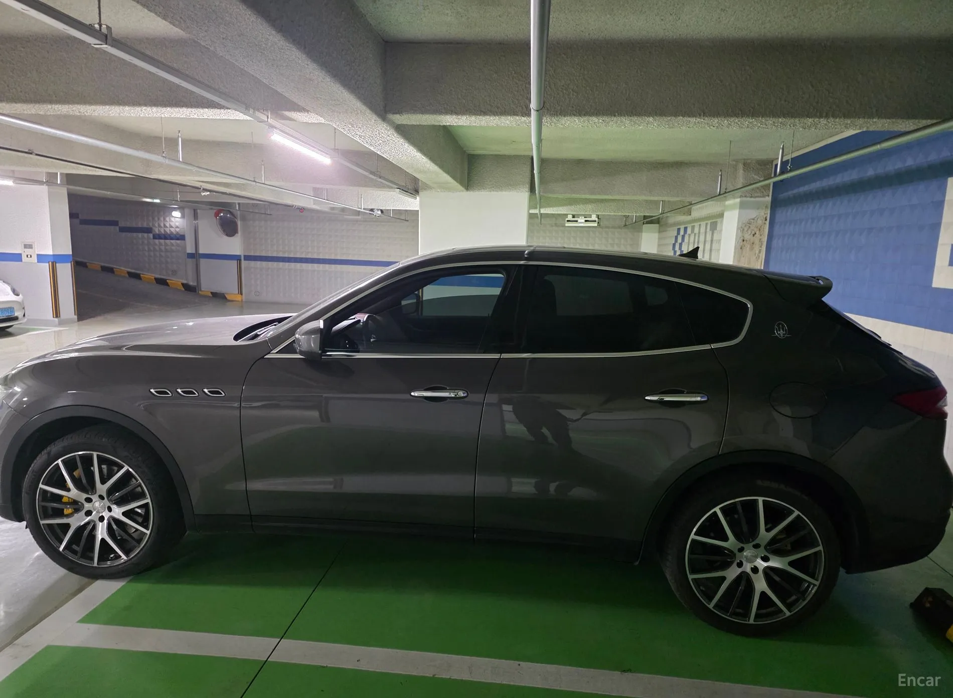 Maserati Levante превью 4