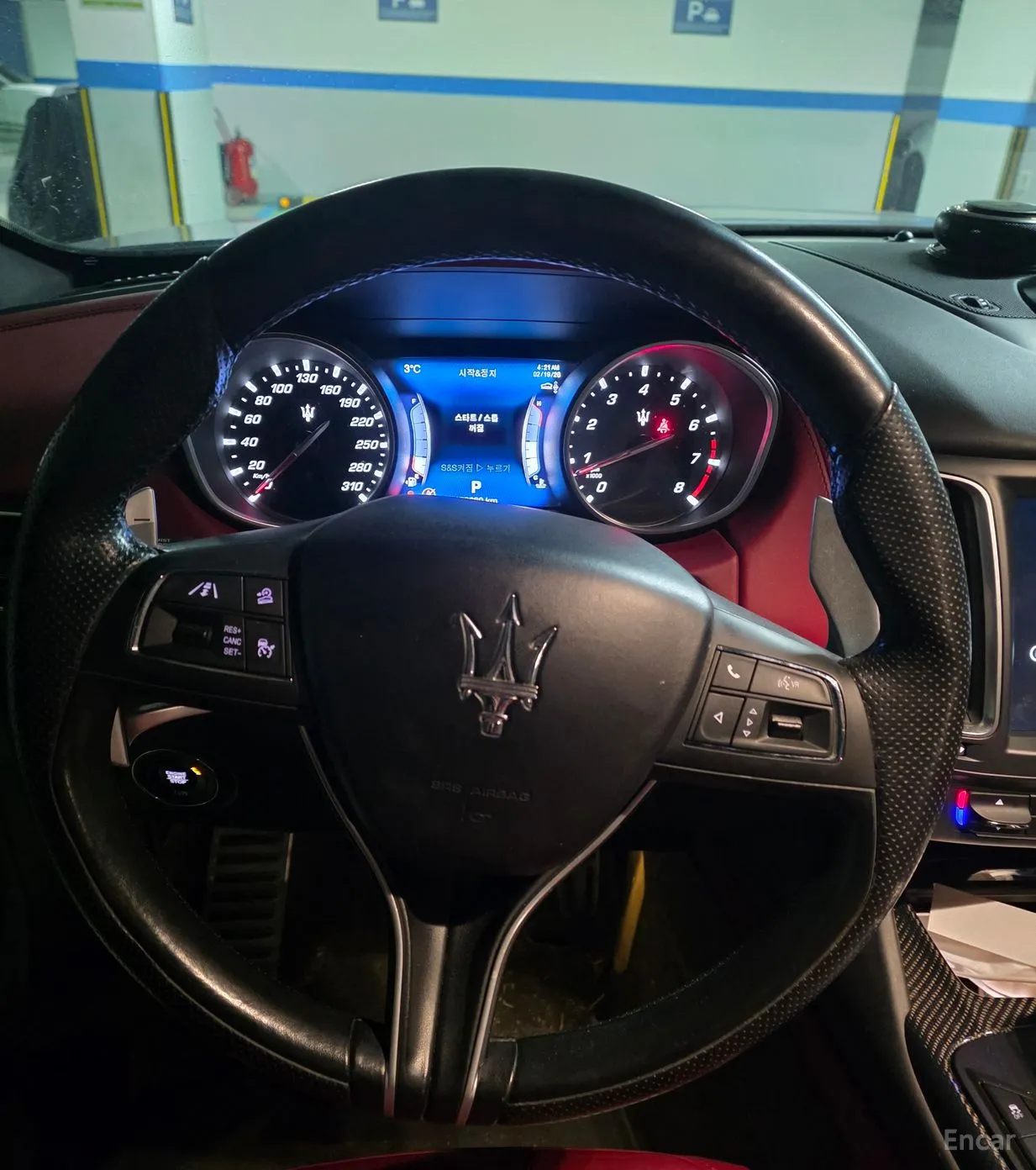 Maserati Levante превью 5