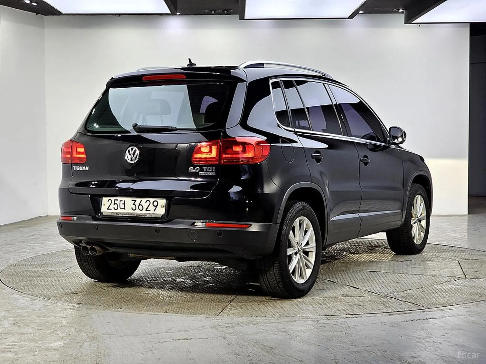 Volkswagen New Tiguan превью 4