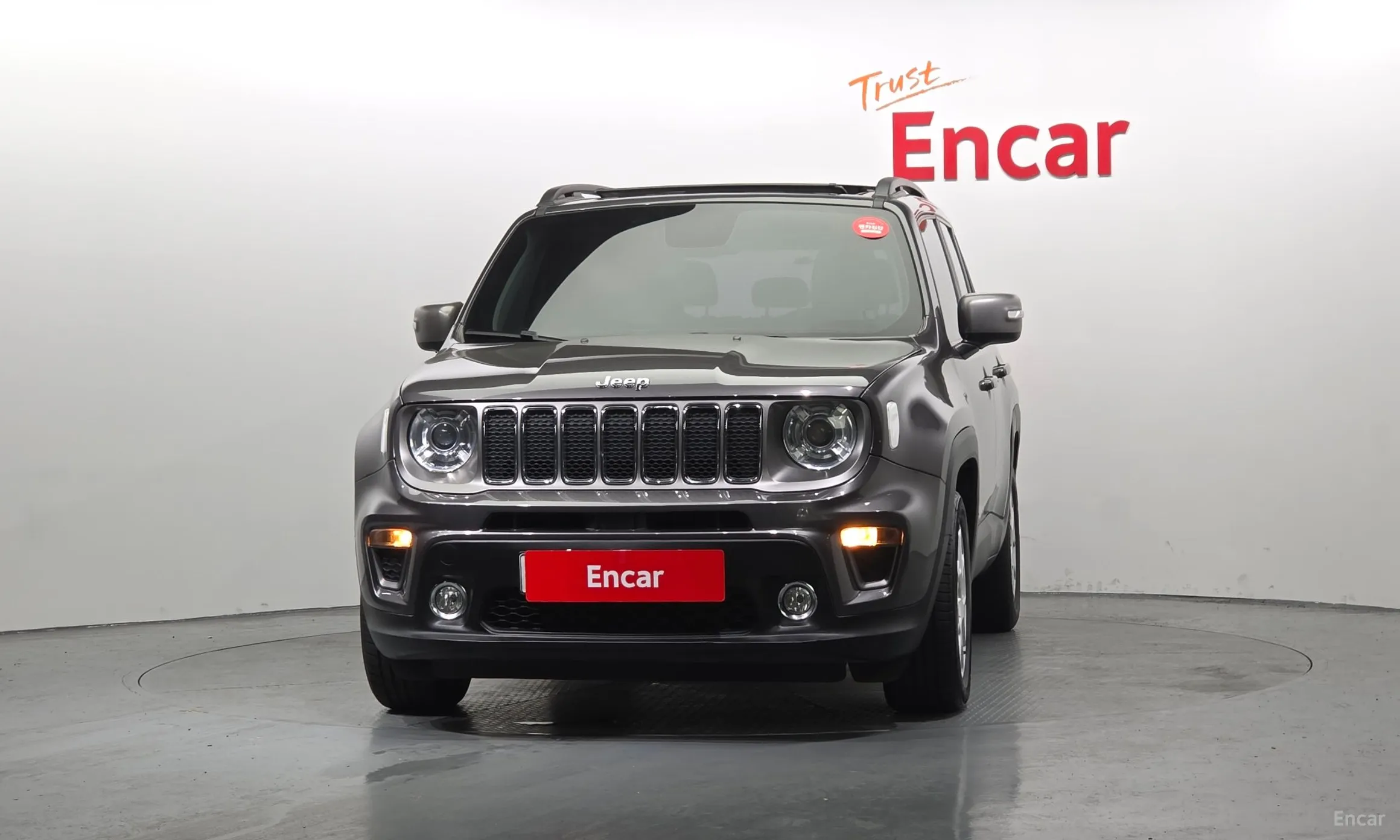 Jeep Renegade превью 3