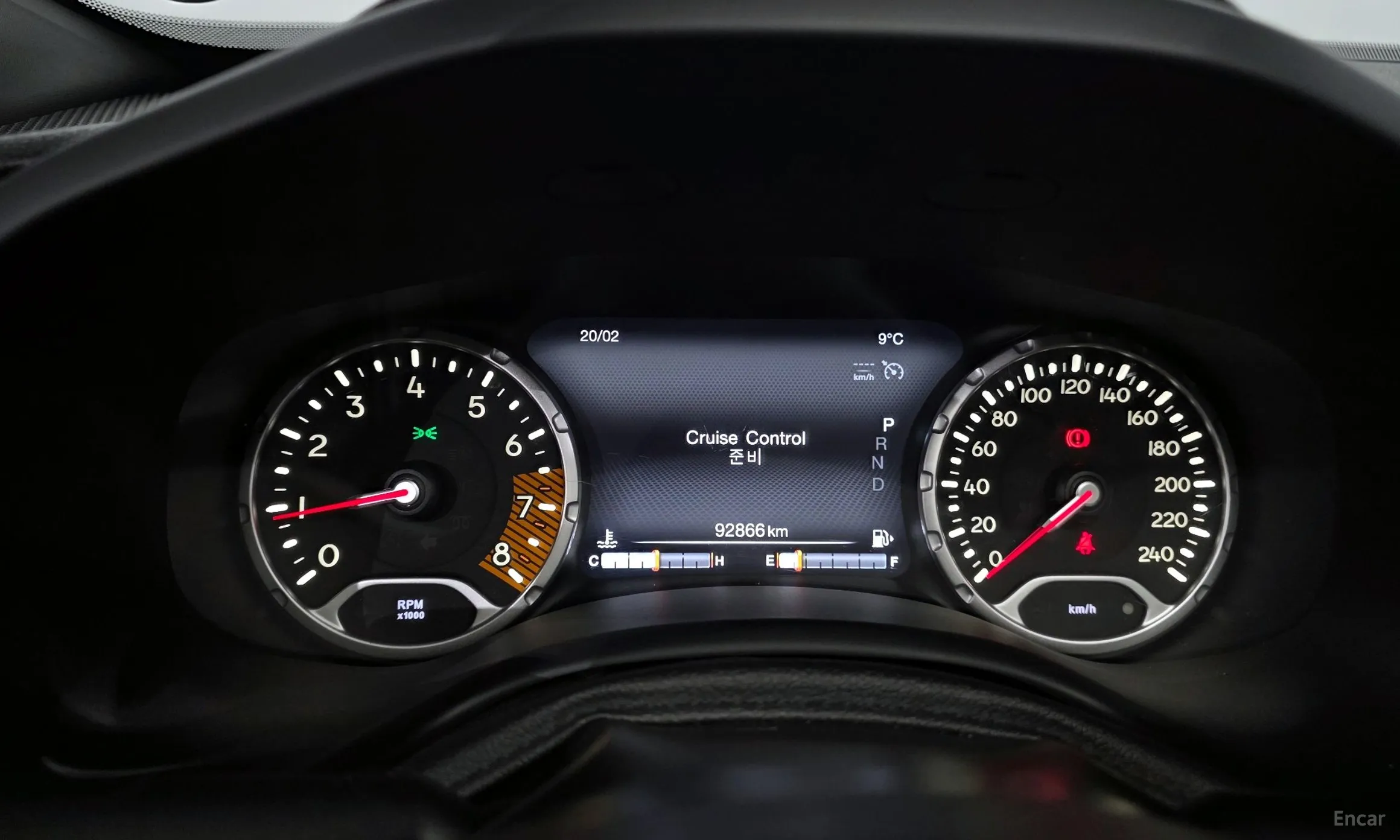 Jeep Renegade превью 8