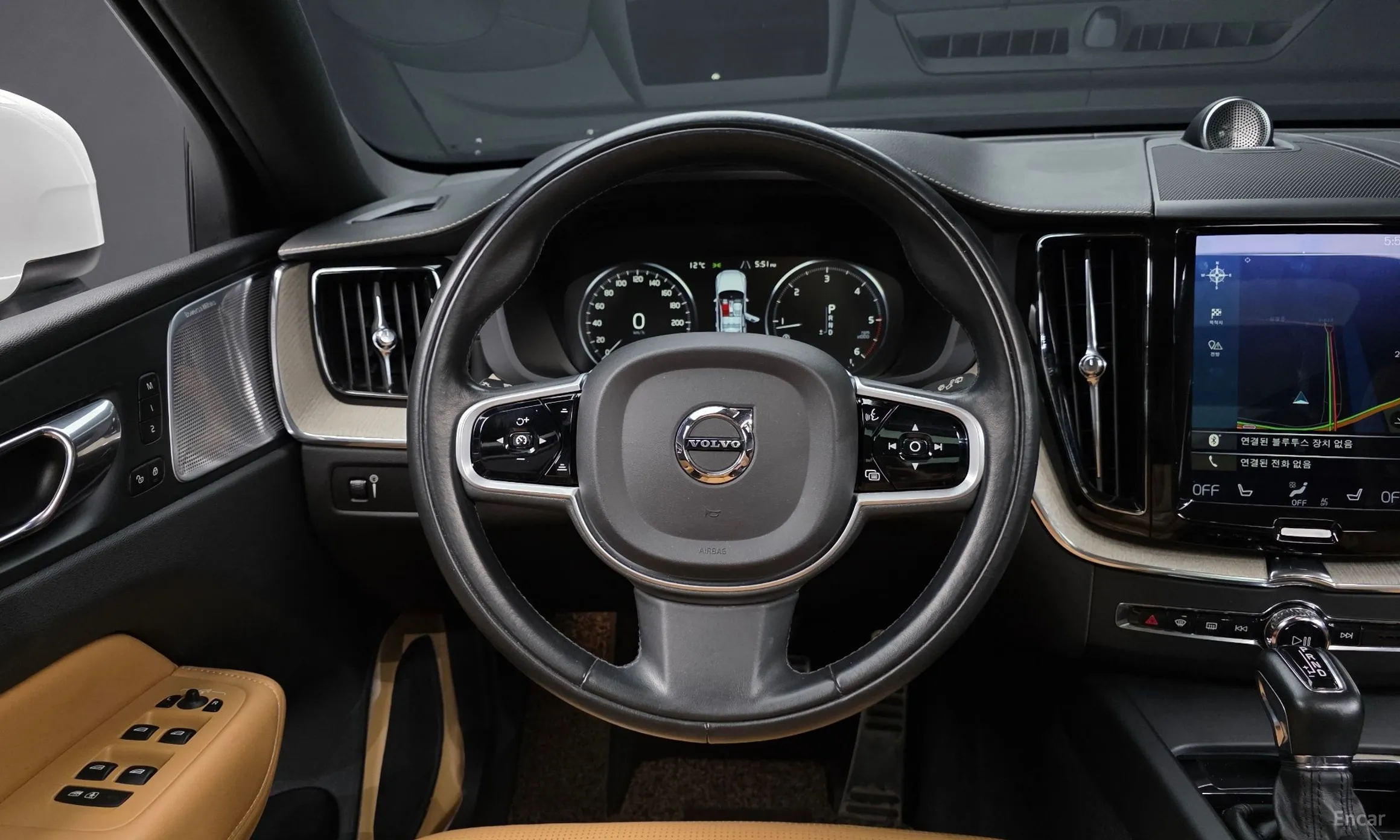 Volvo XC60 Gen 2 превью 13