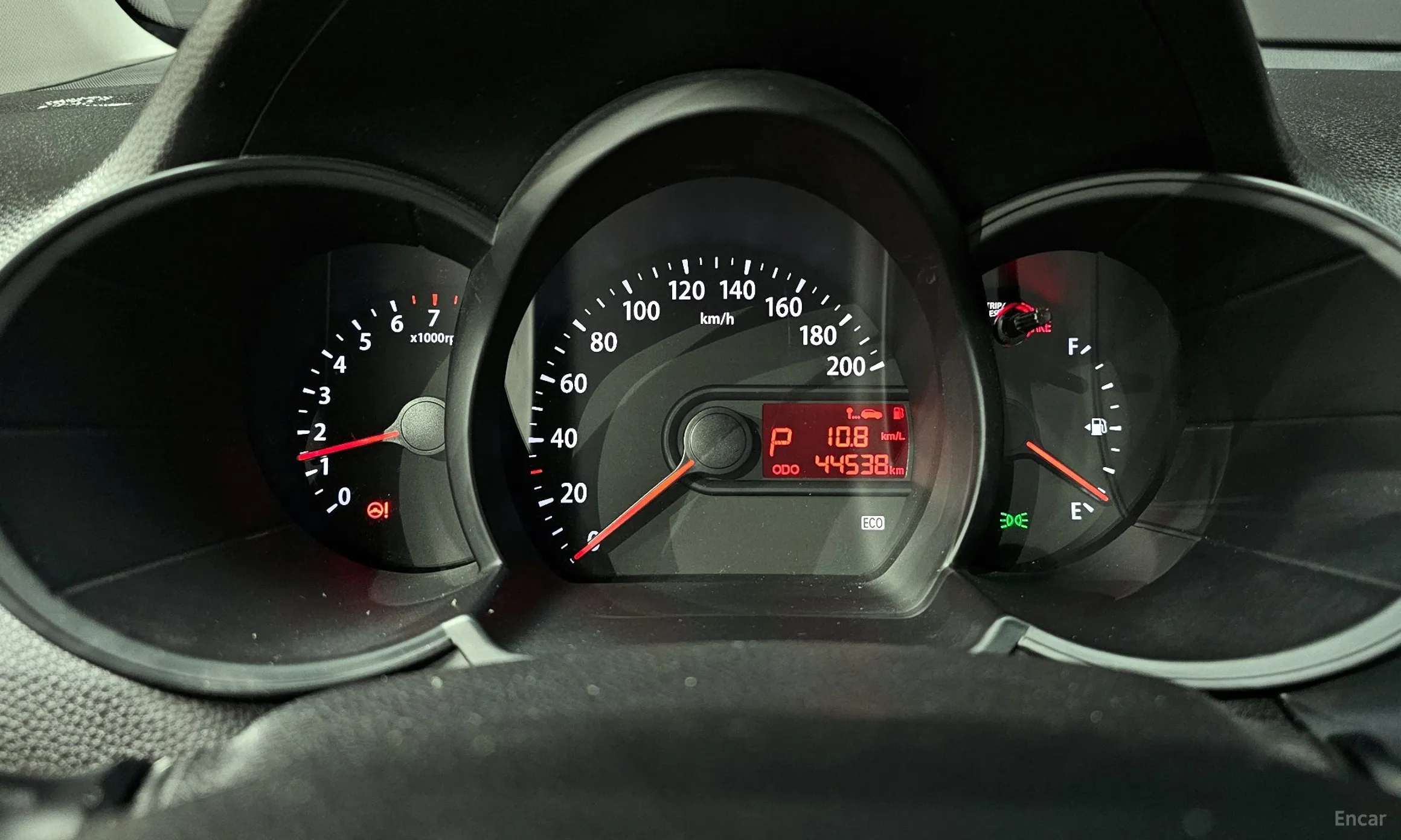 Kia morning превью 8