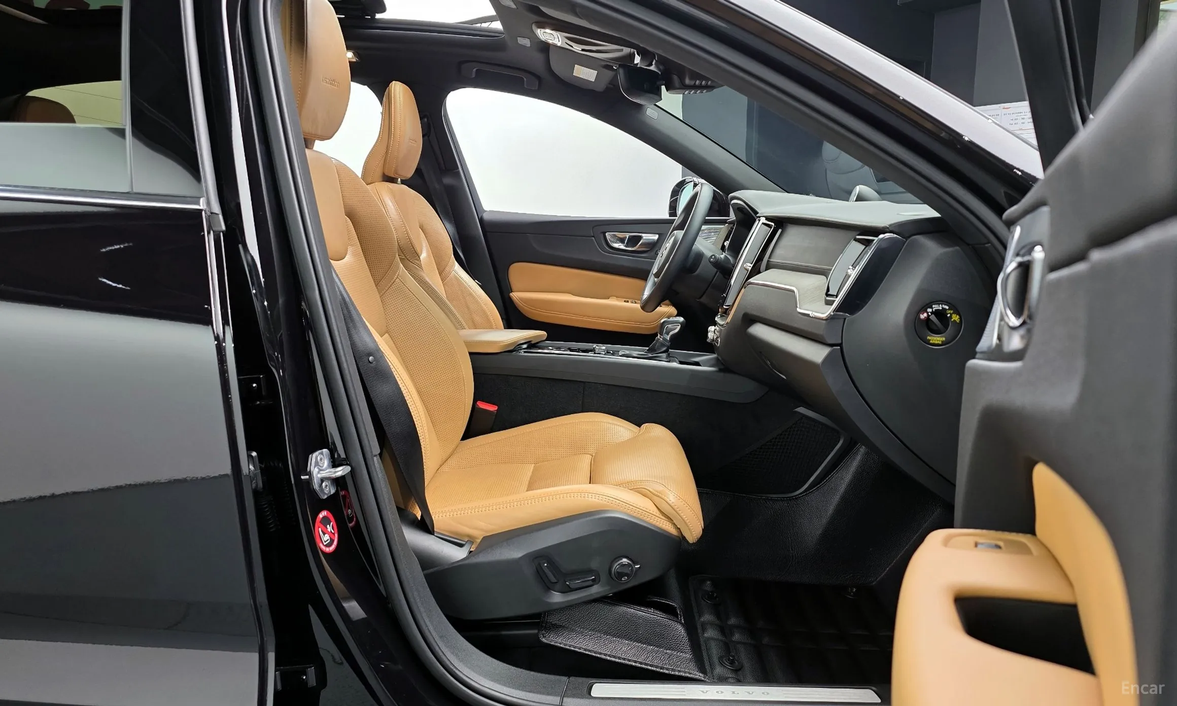 Volvo XC60 Gen 2 превью 10