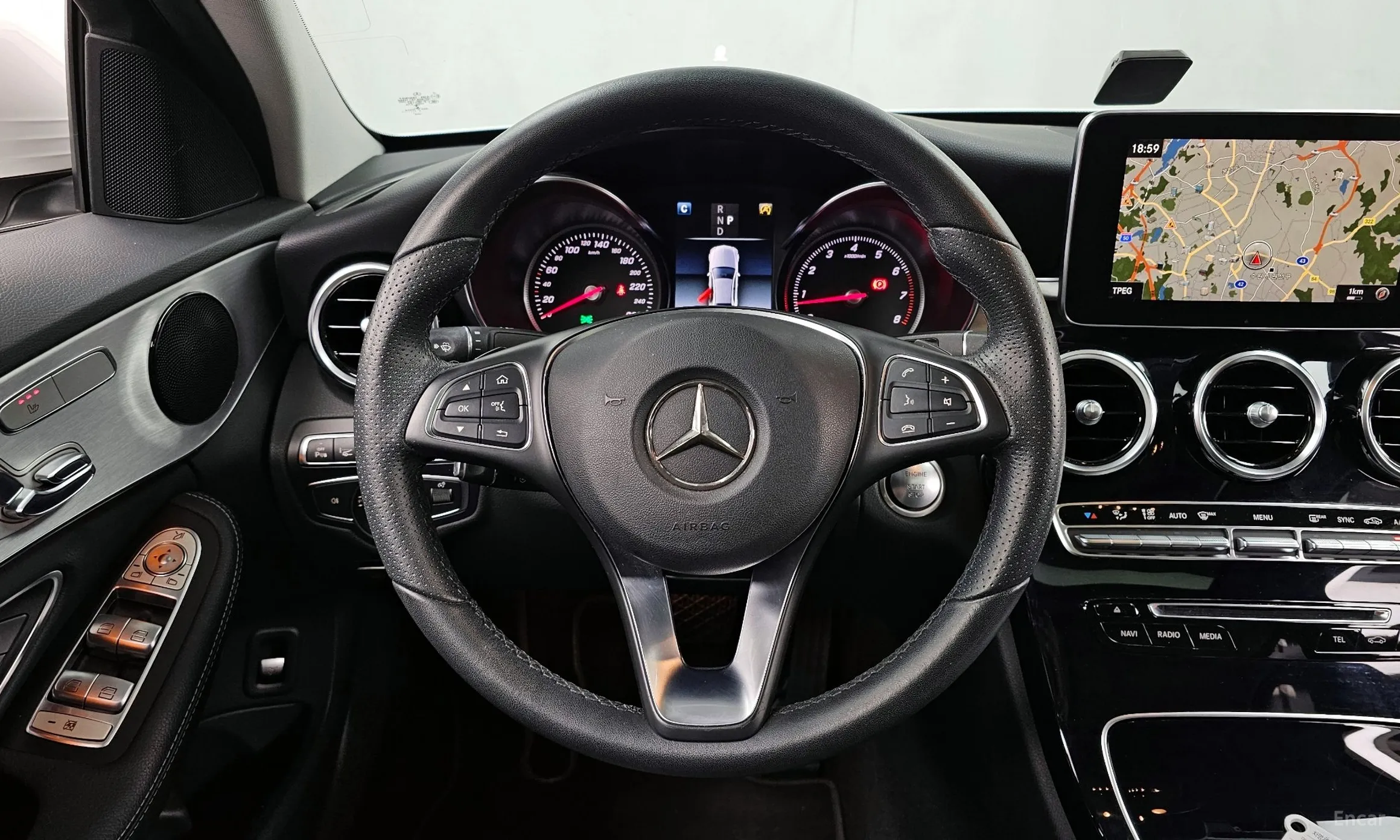 Mercedes Benz C-Class W205 превью 13
