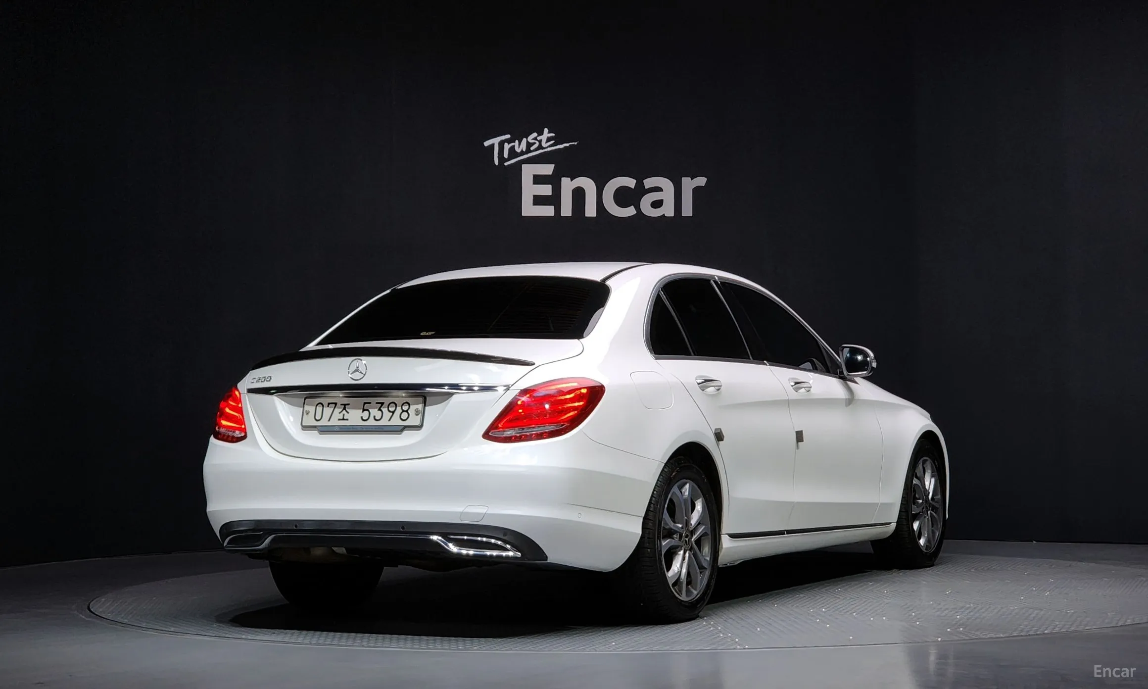 Mercedes Benz C-Class W205 превью 2