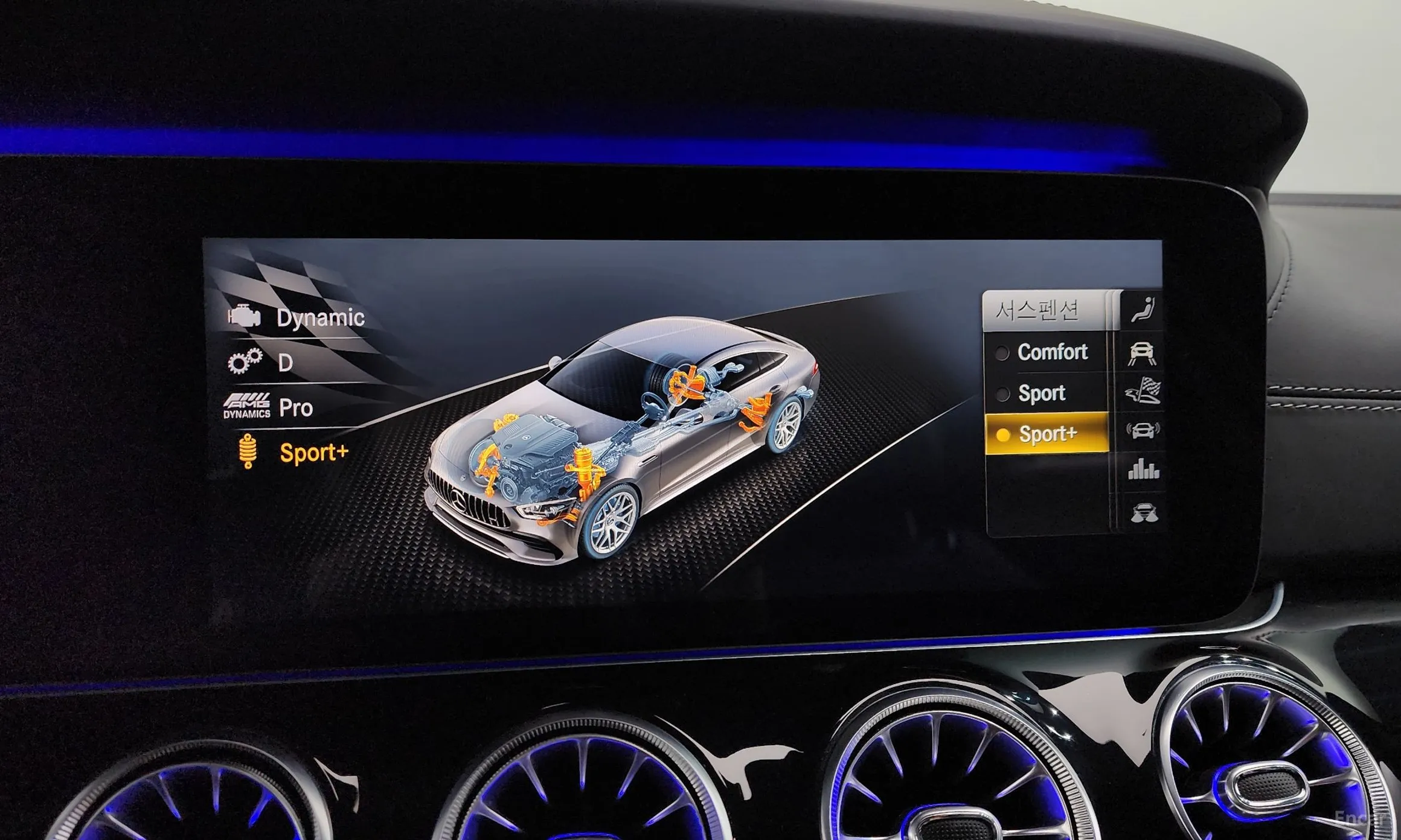 Mercedes Benz AMG GT превью 16