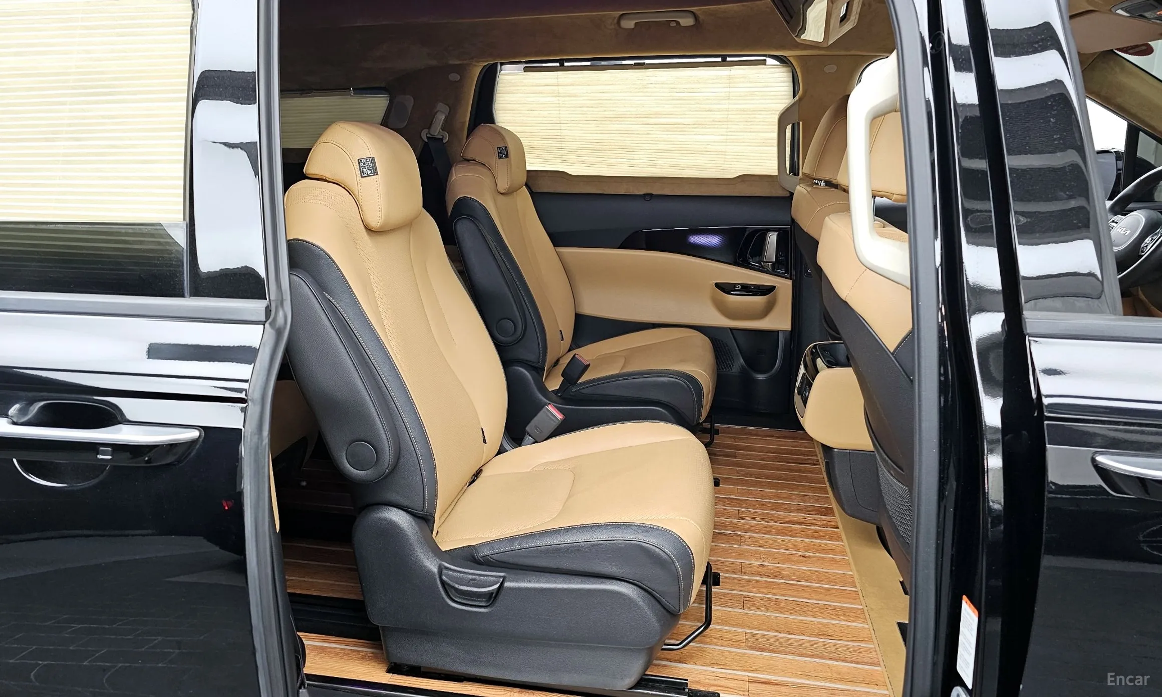 Kia Carnival Gen 4 превью 12