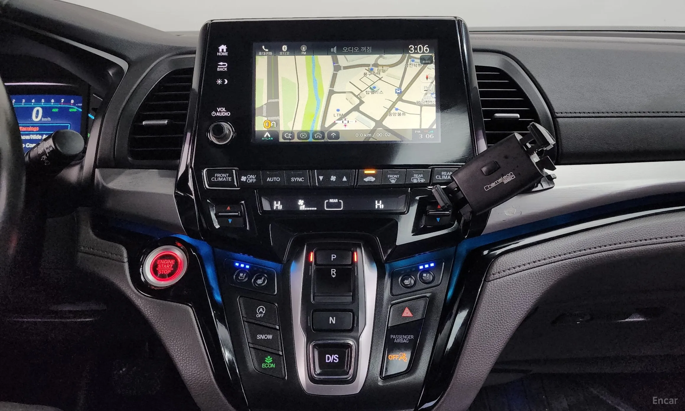 Honda Odyssey превью 15
