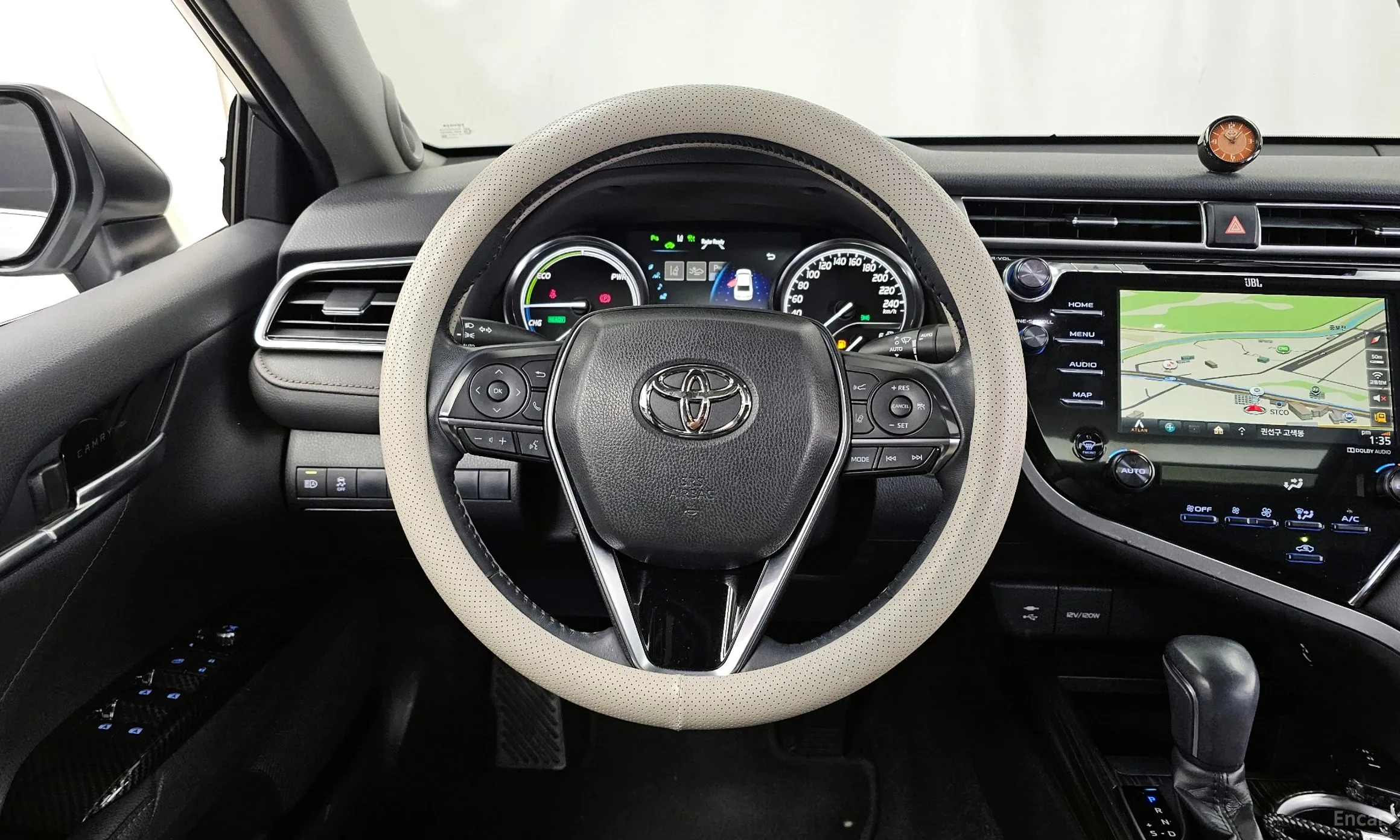 Toyota Camry (XV70) превью 13