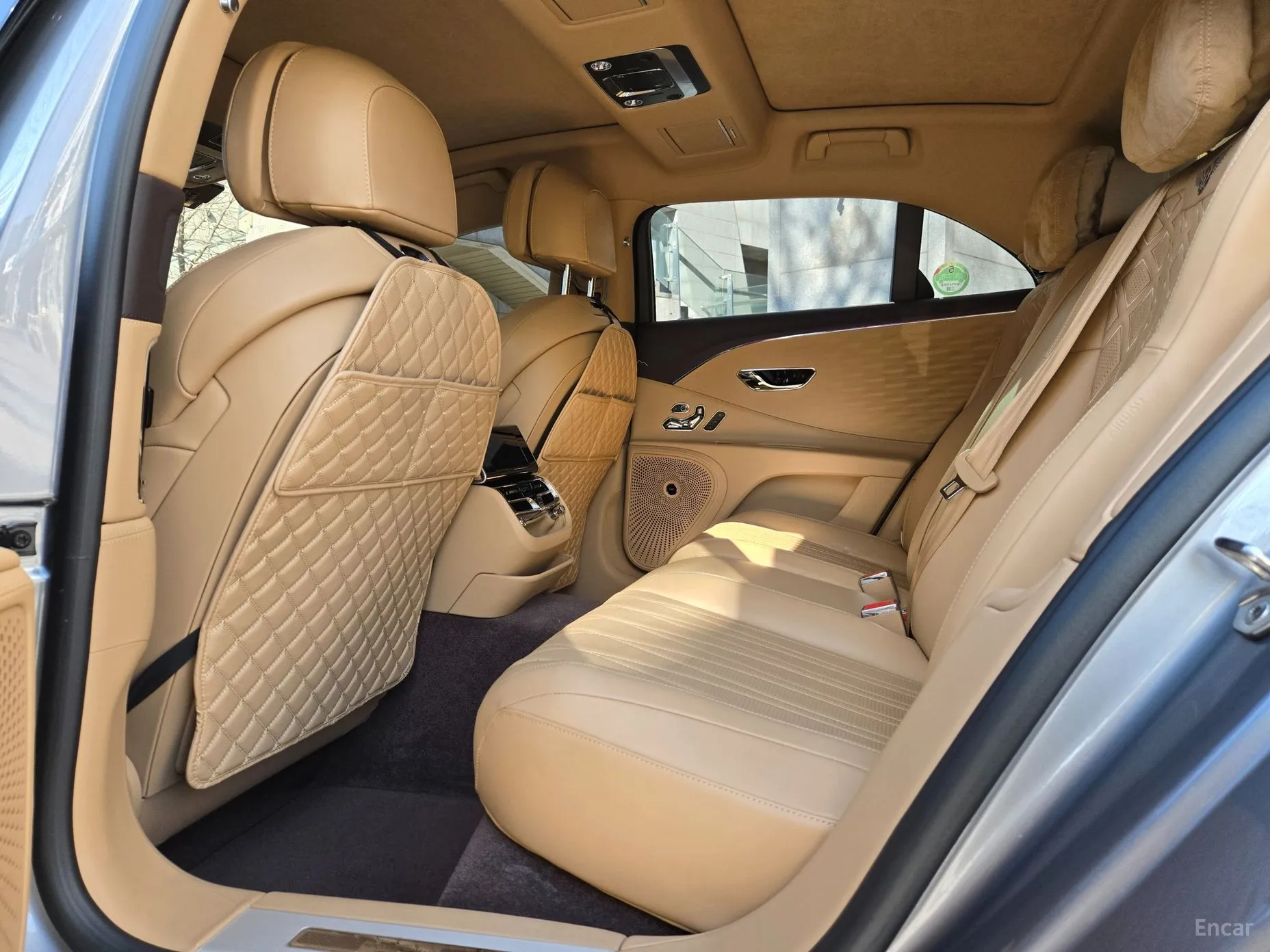 Bentley Flying Spur 3rd Generation превью 10