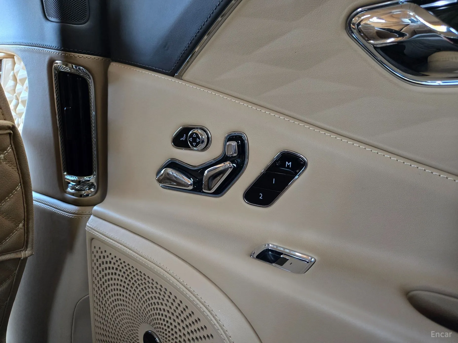 Bentley Flying Spur 3rd Generation превью 18